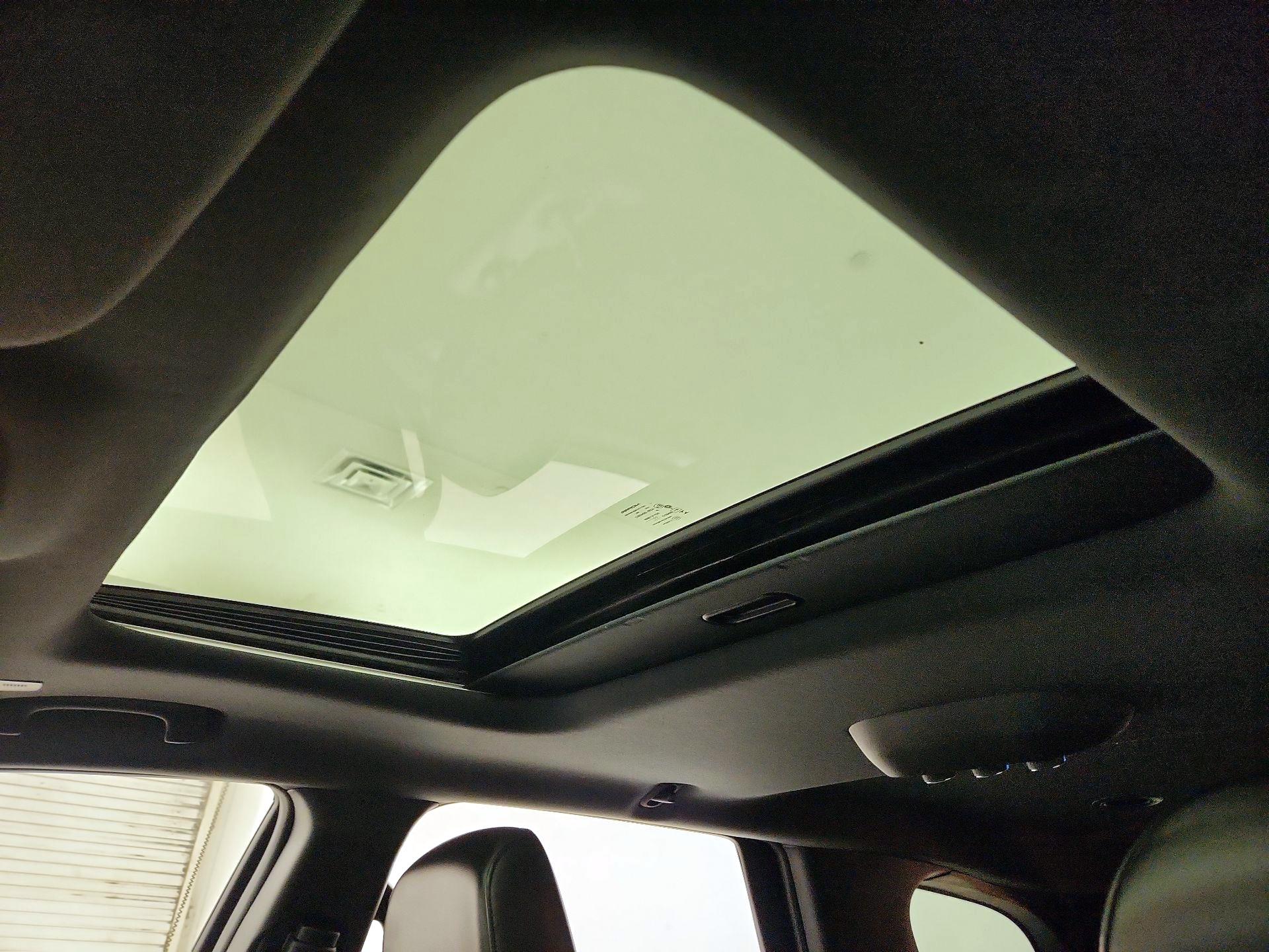 Thumbnail: 2022 Dodge Durango - 20