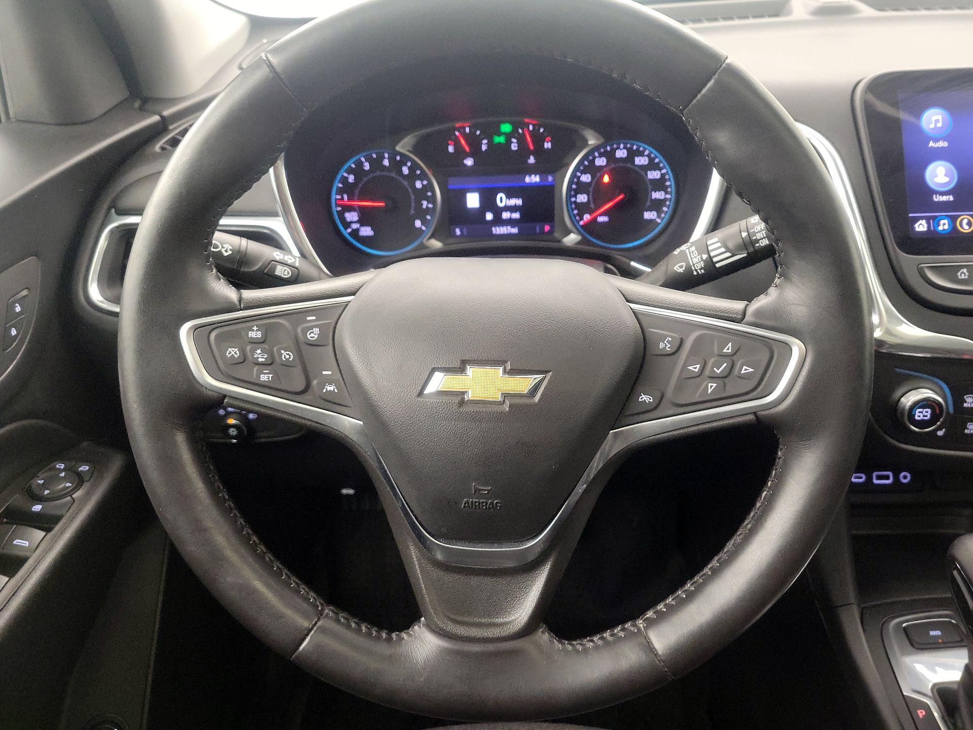 Thumbnail: 2022 Chevrolet Equinox - 10