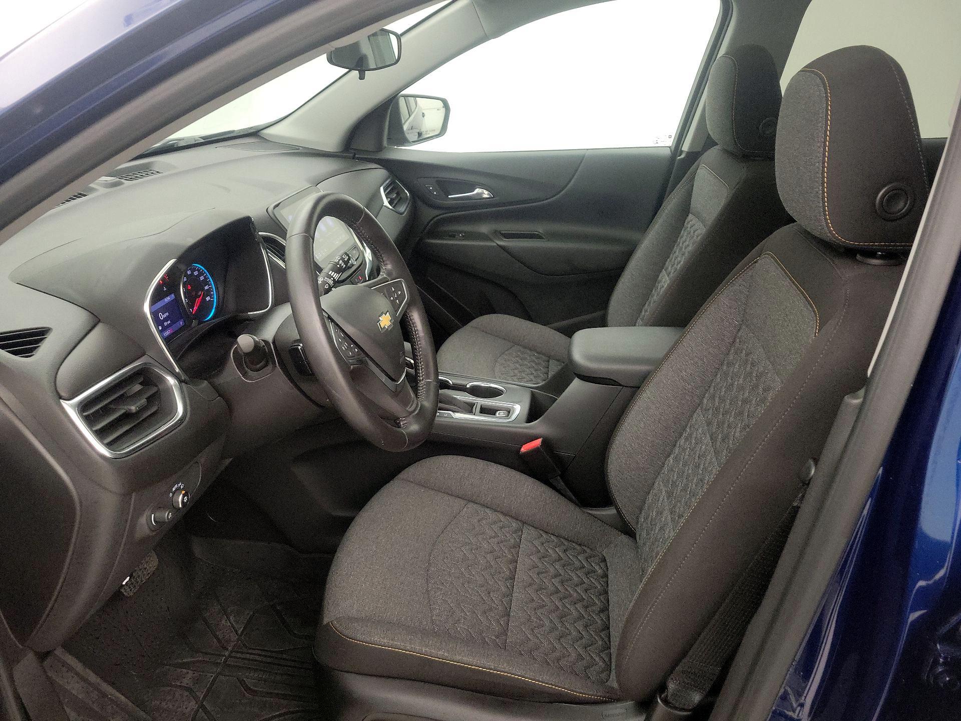 Thumbnail: 2022 Chevrolet Equinox - 11