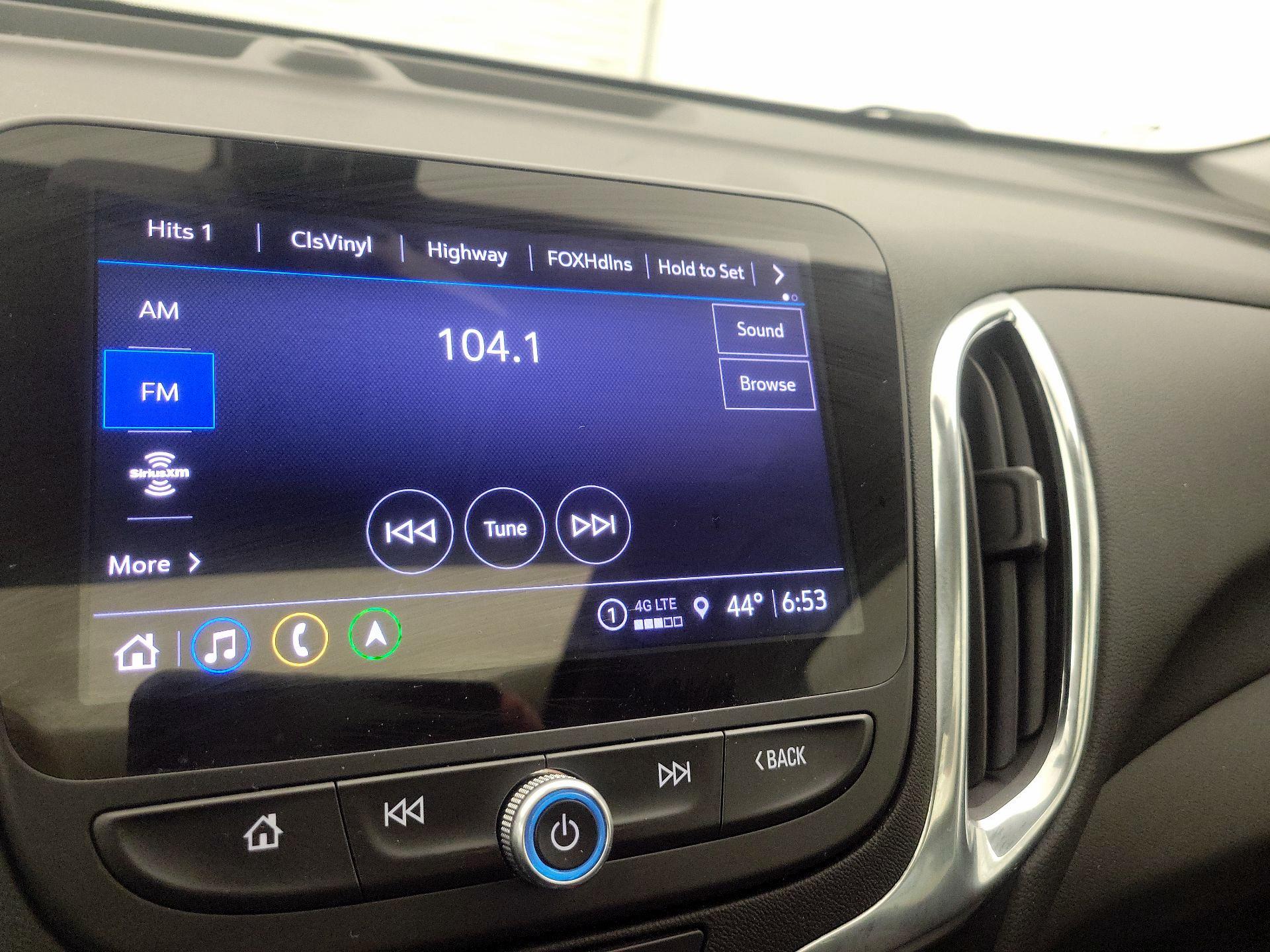 Thumbnail: 2022 Chevrolet Equinox - 15