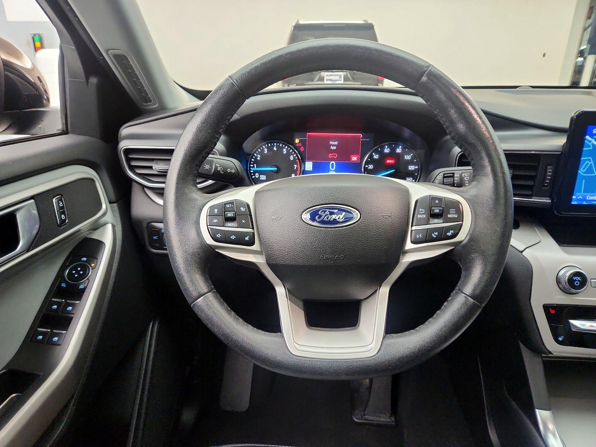 Thumbnail: 2023 Ford Explorer - 10