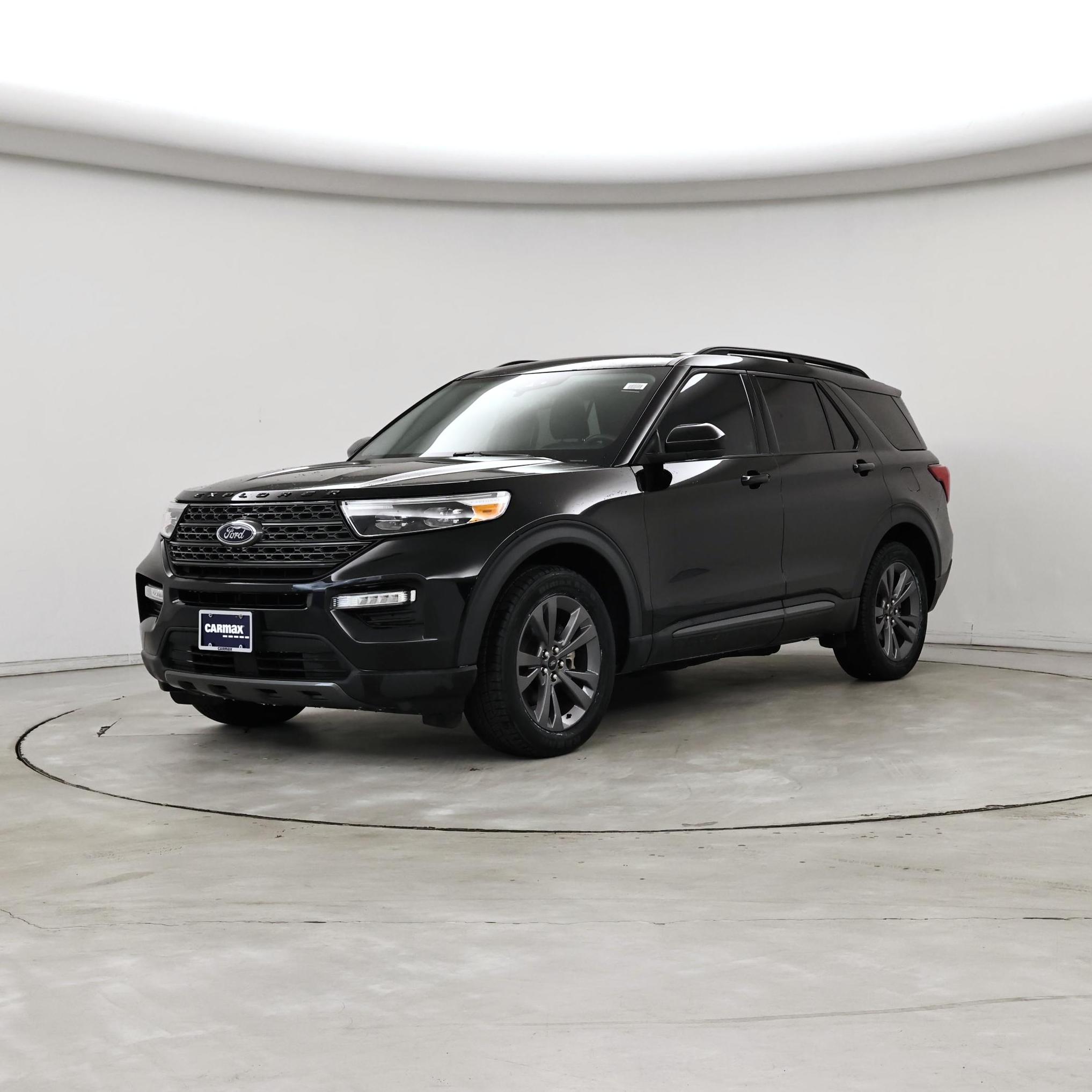 Thumbnail: 2023 Ford Explorer - 4