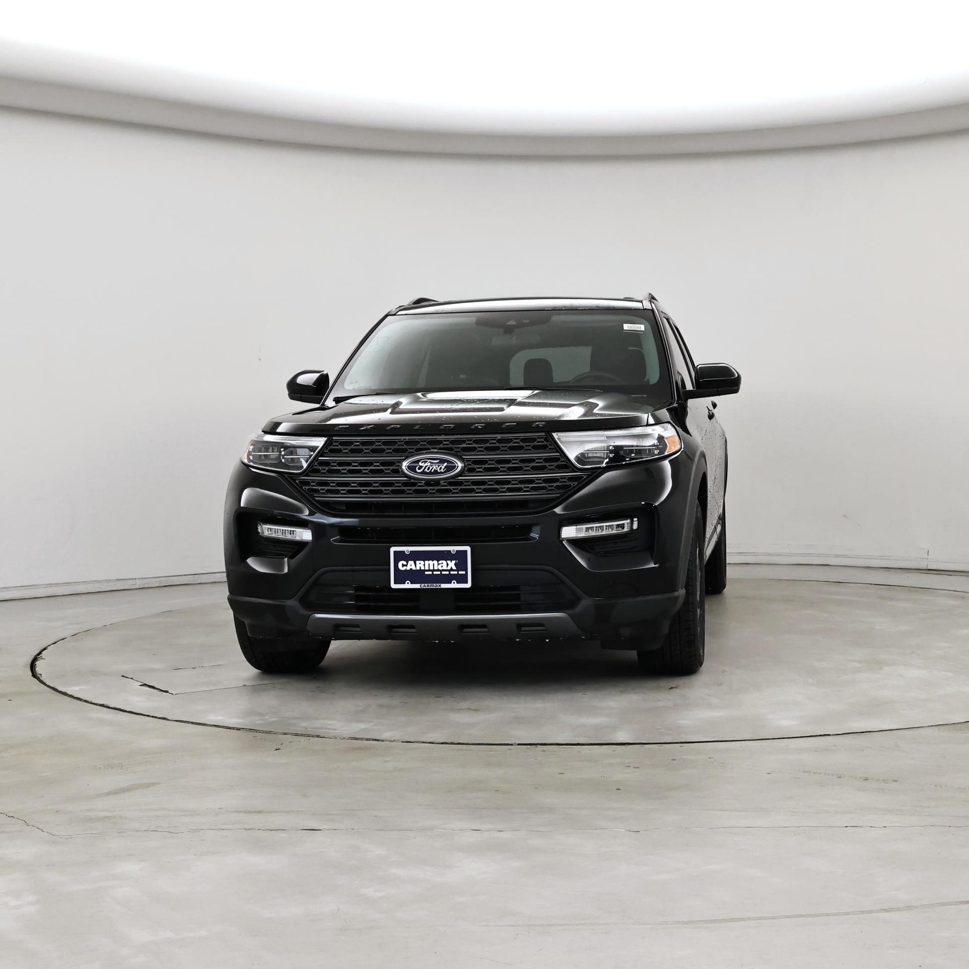 Thumbnail: 2023 Ford Explorer - 5