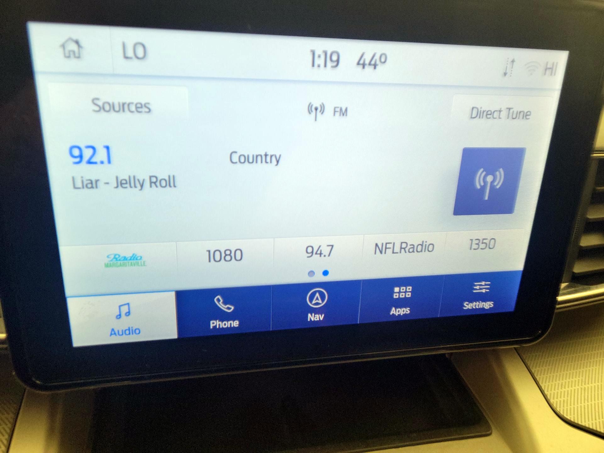 Thumbnail: 2022 Ford Explorer - 16