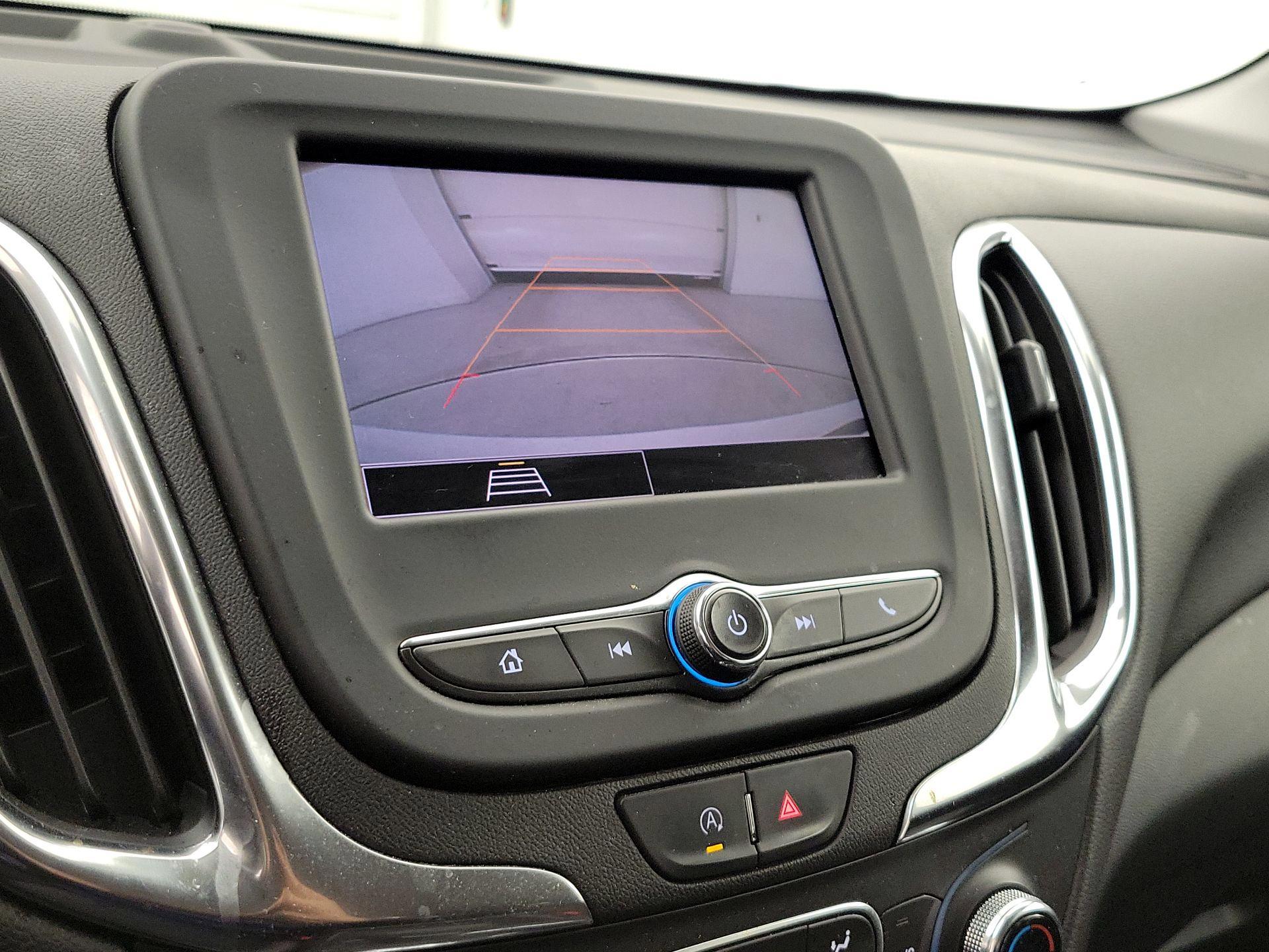 Thumbnail: 2022 Chevrolet Equinox - 14