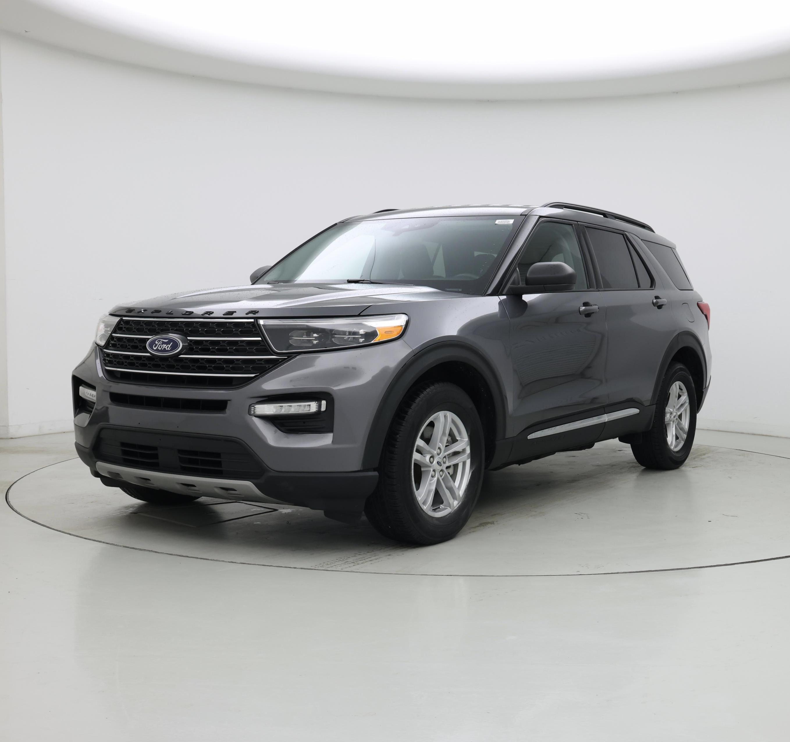 Thumbnail: 2022 Ford Explorer - 4