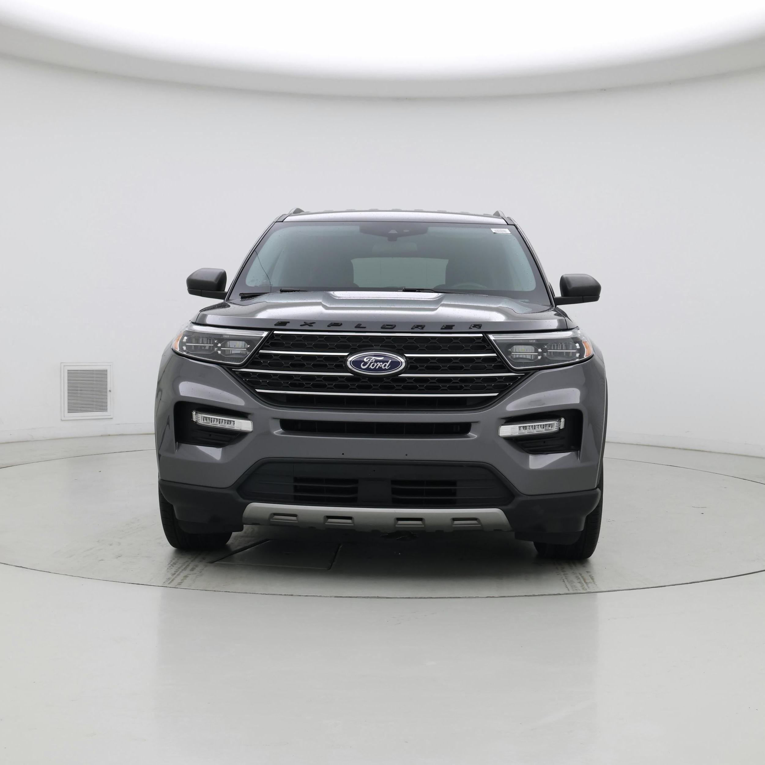 Thumbnail: 2022 Ford Explorer - 5