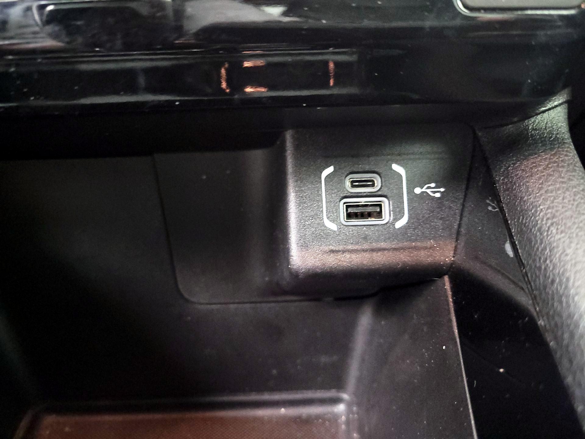 Thumbnail: 2022 Jeep Compass - 19