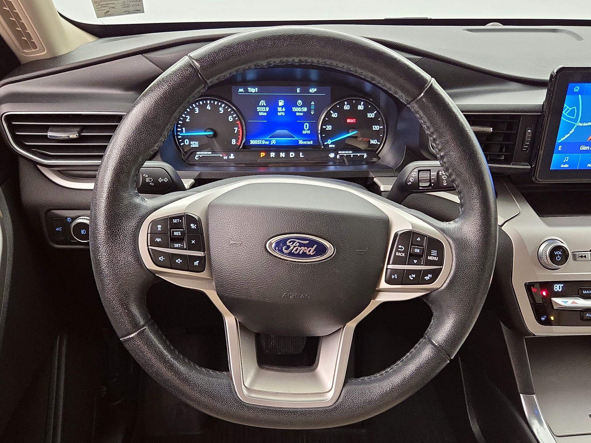 Thumbnail: 2021 Ford Explorer - 10