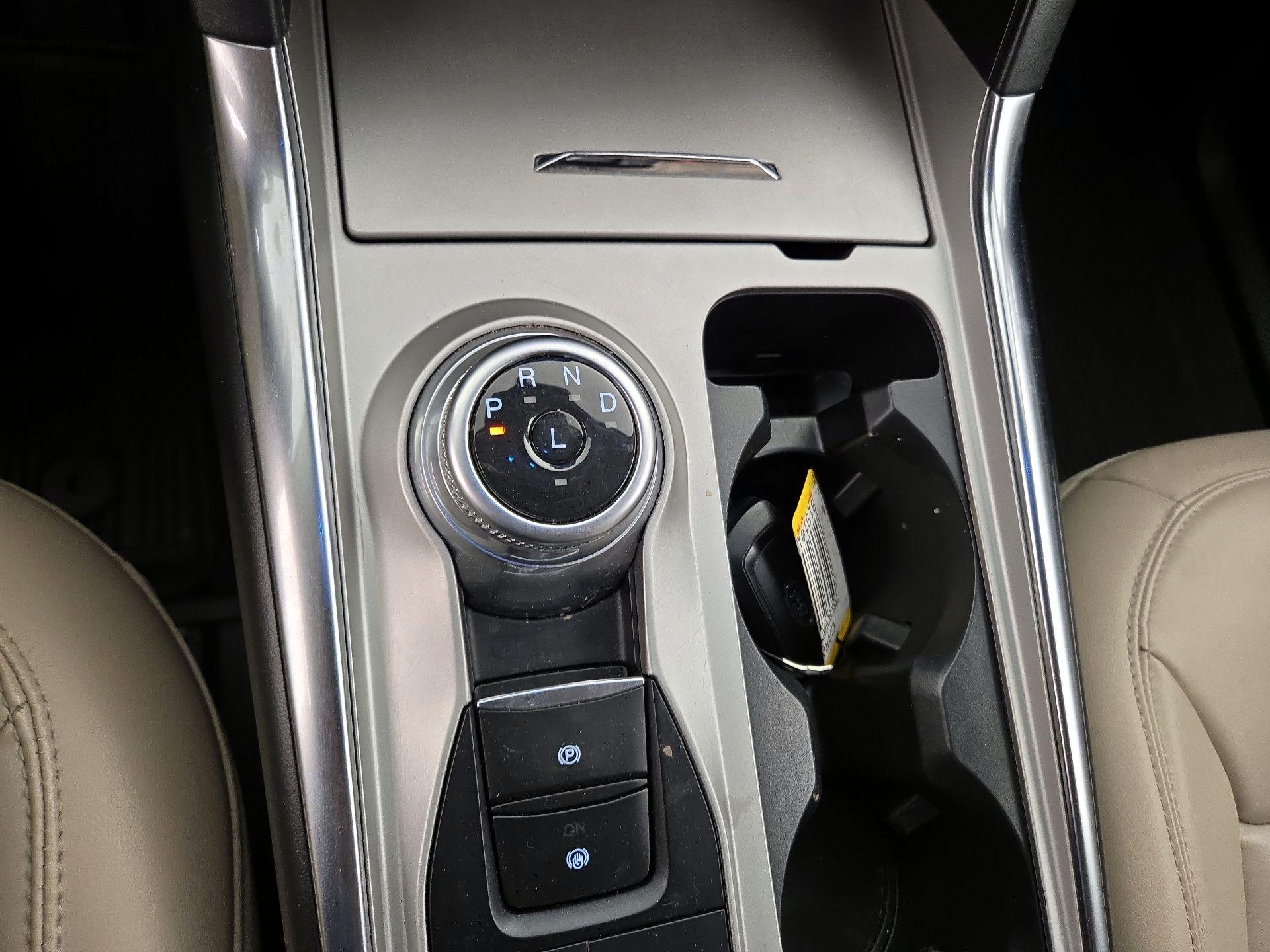 Thumbnail: 2021 Ford Explorer - 18