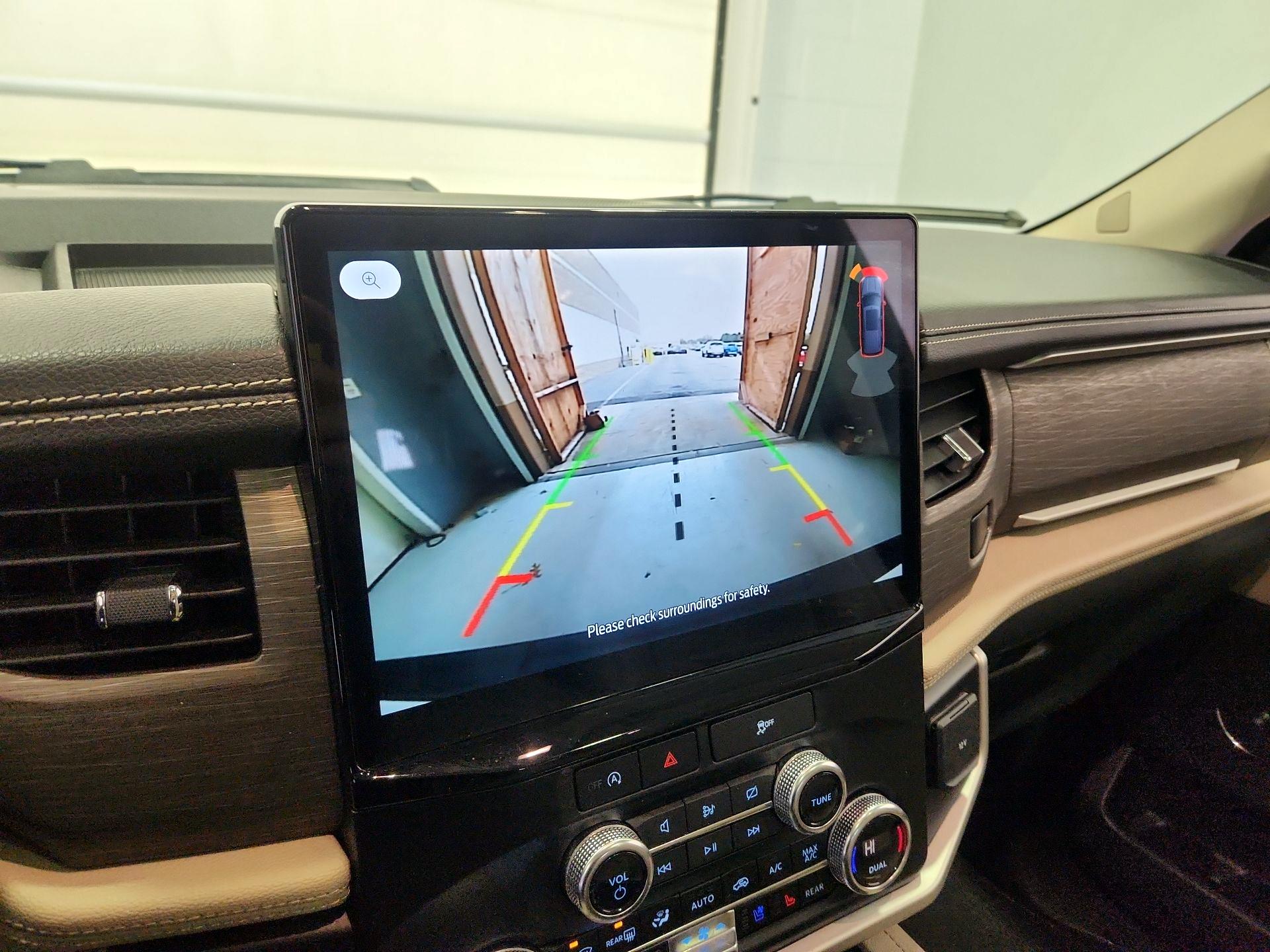 Thumbnail: 2024 Ford Expedition MAX - 15