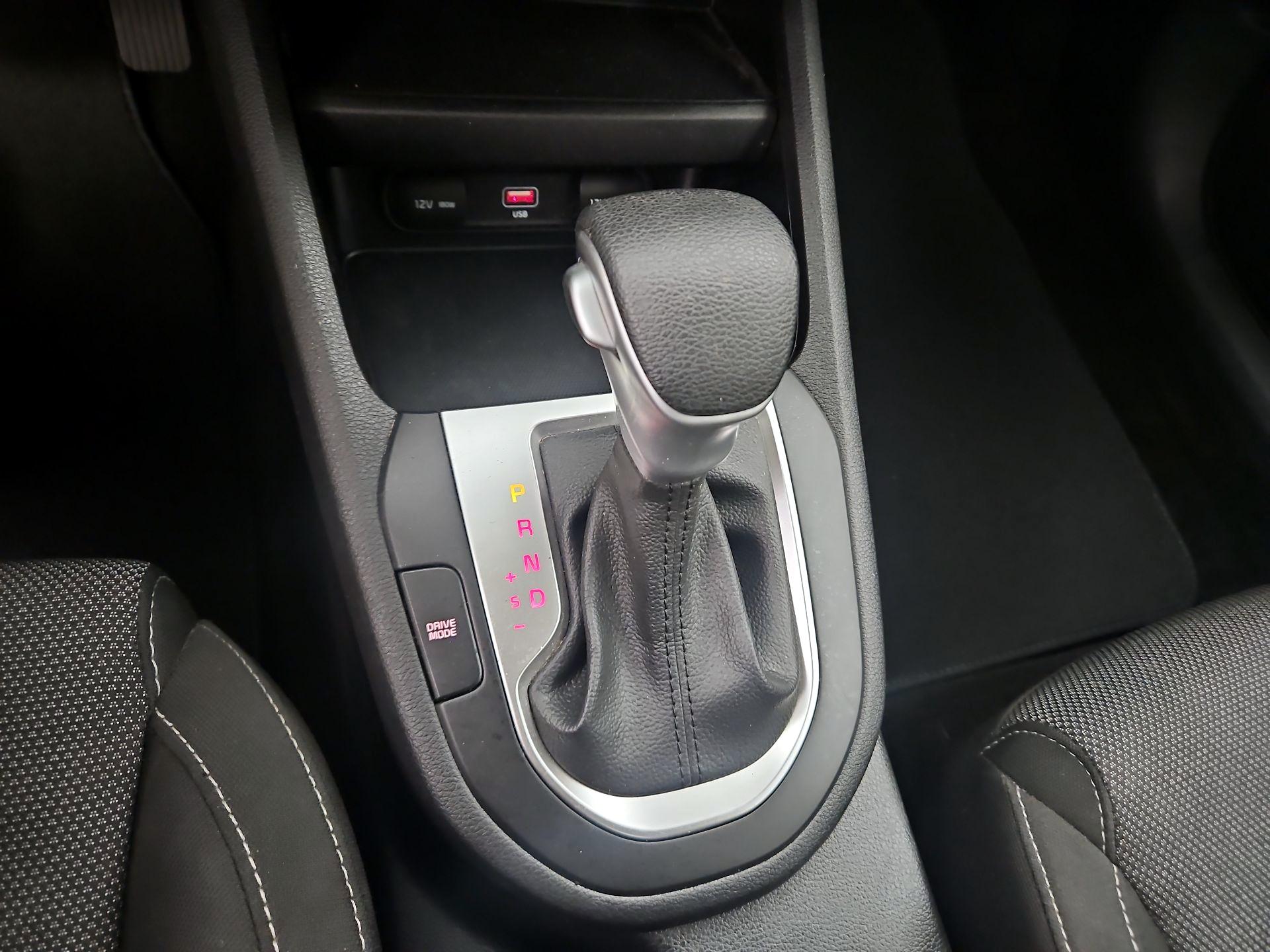 Thumbnail: 2023 Kia Forte - 17