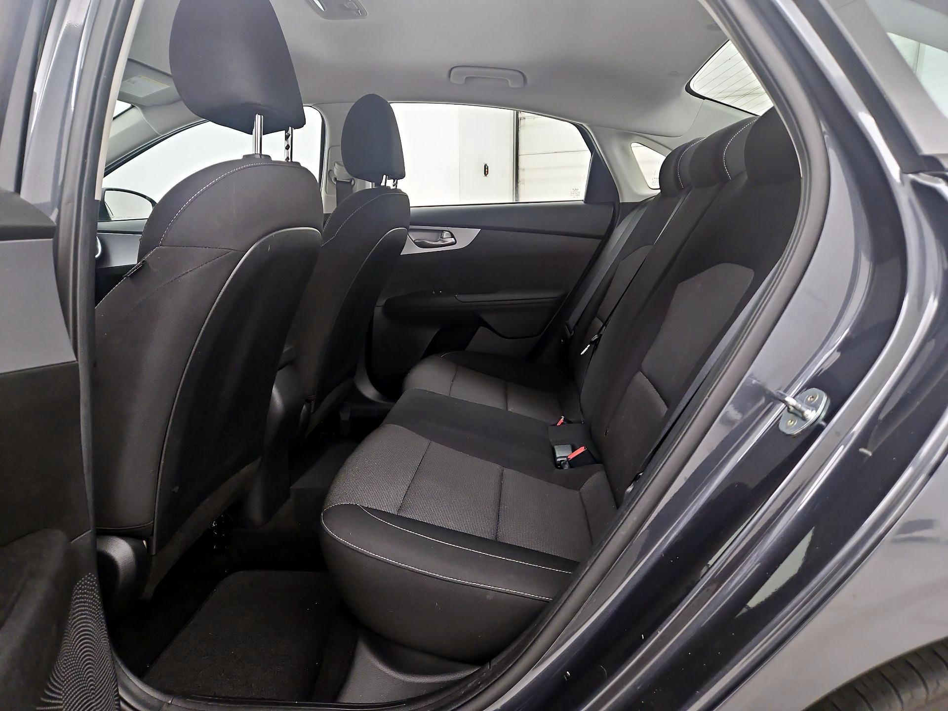 Thumbnail: 2023 Kia Forte - 19