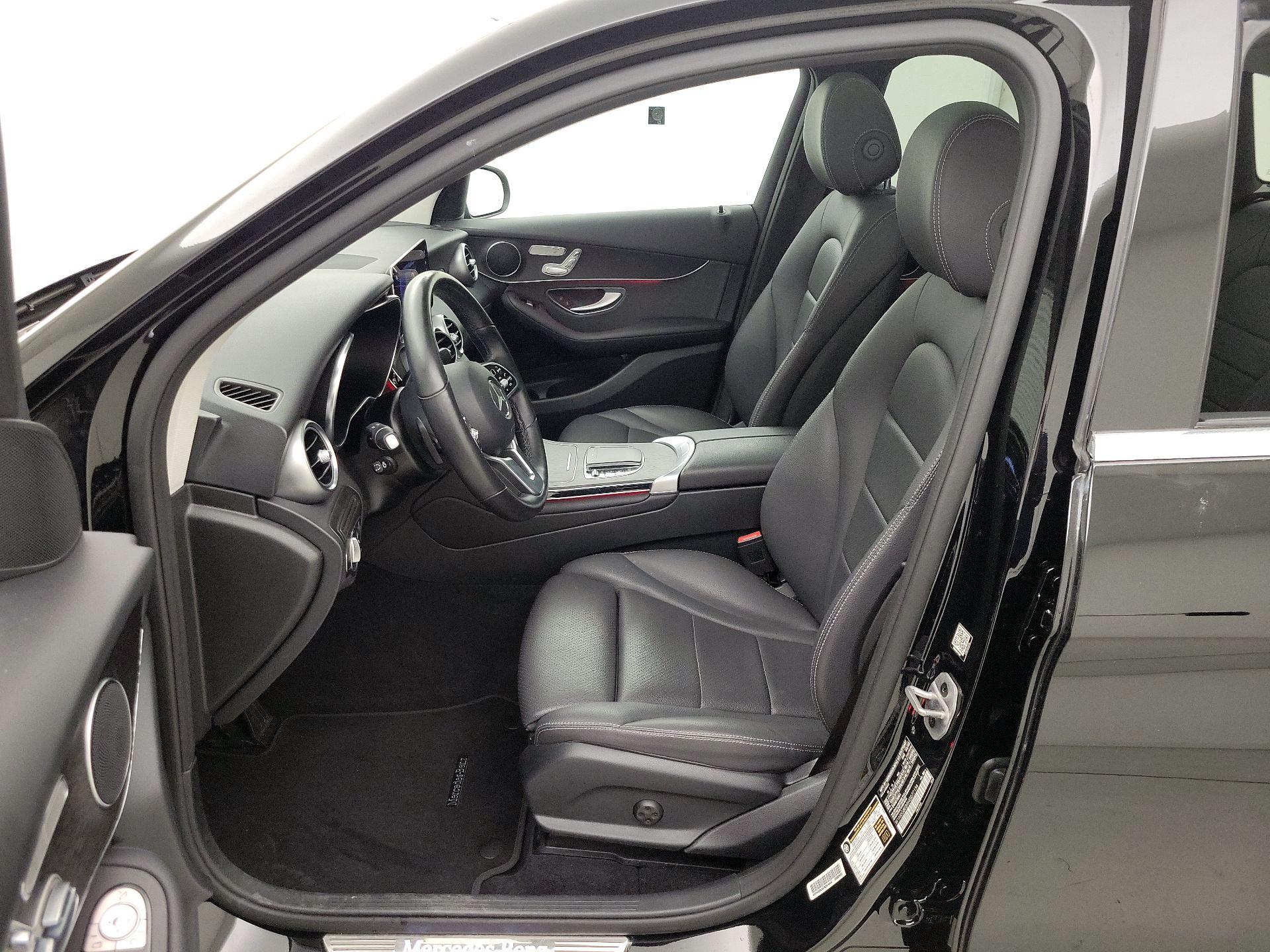 Thumbnail: 2022 Mercedes-Benz GLC - 11