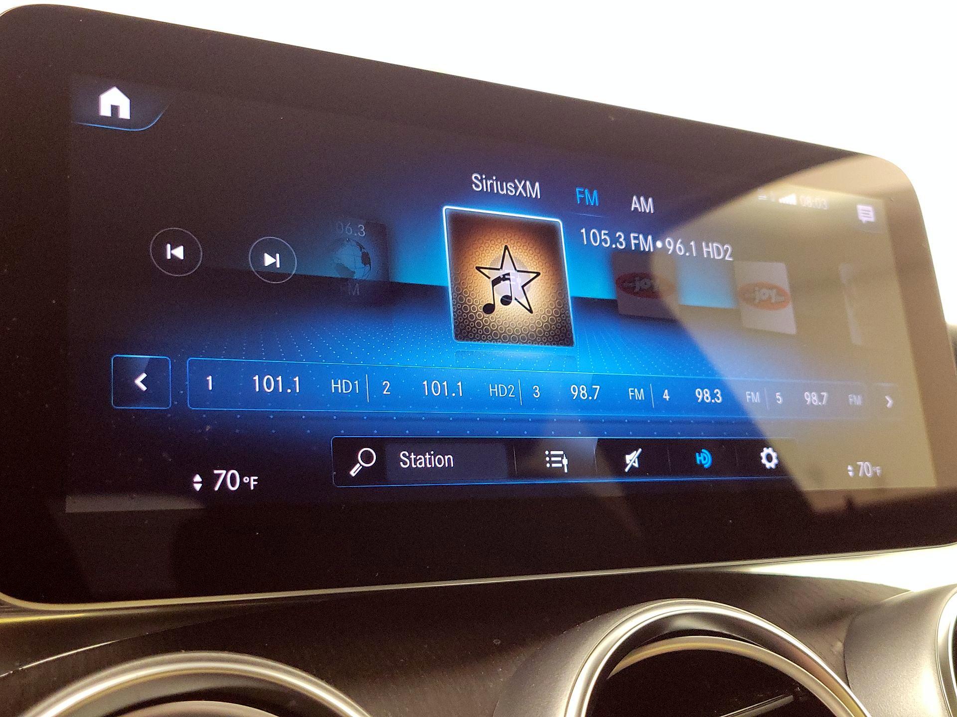 Thumbnail: 2022 Mercedes-Benz GLC - 16