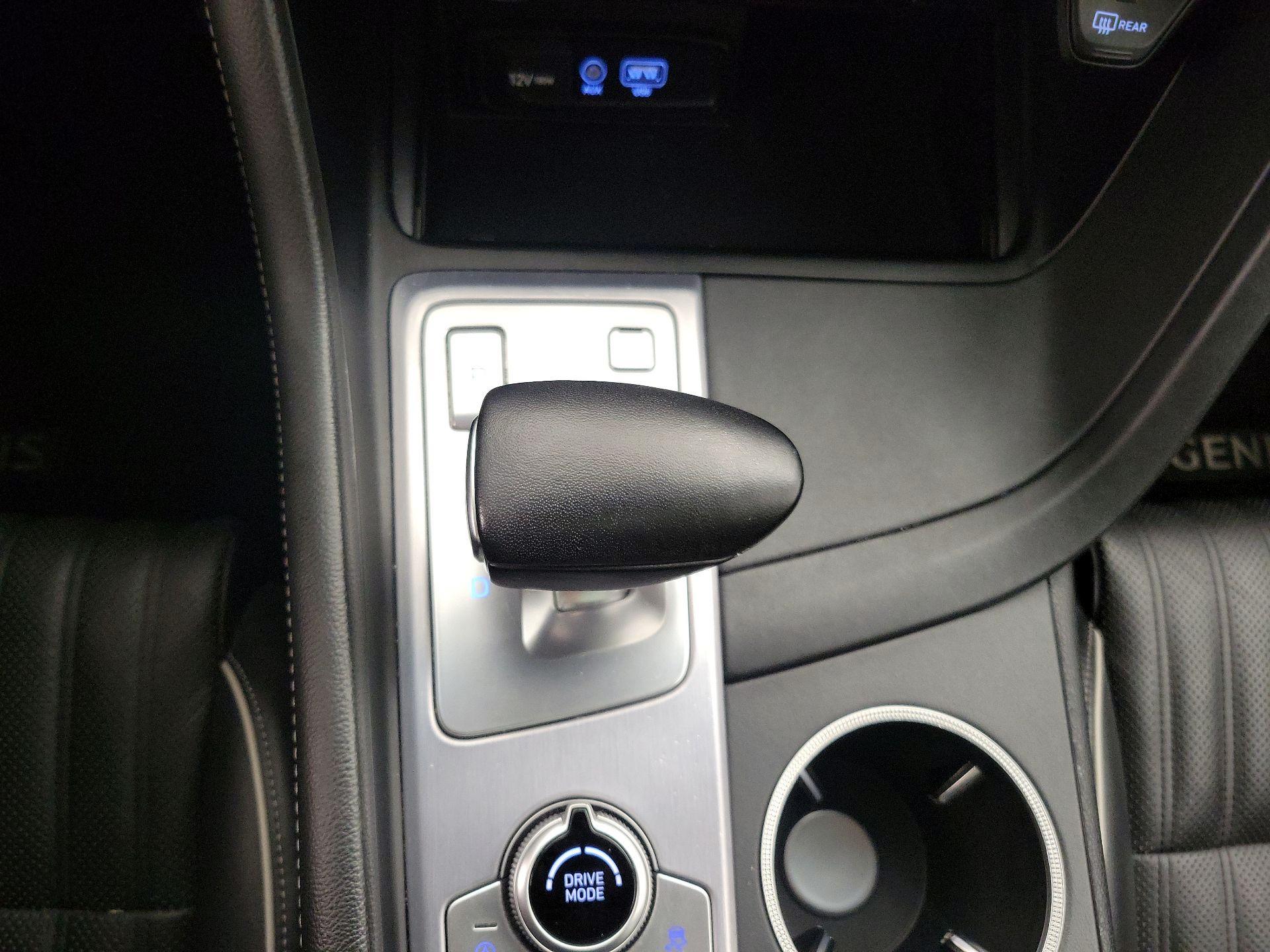 Thumbnail: 2021 Genesis G70 - 18