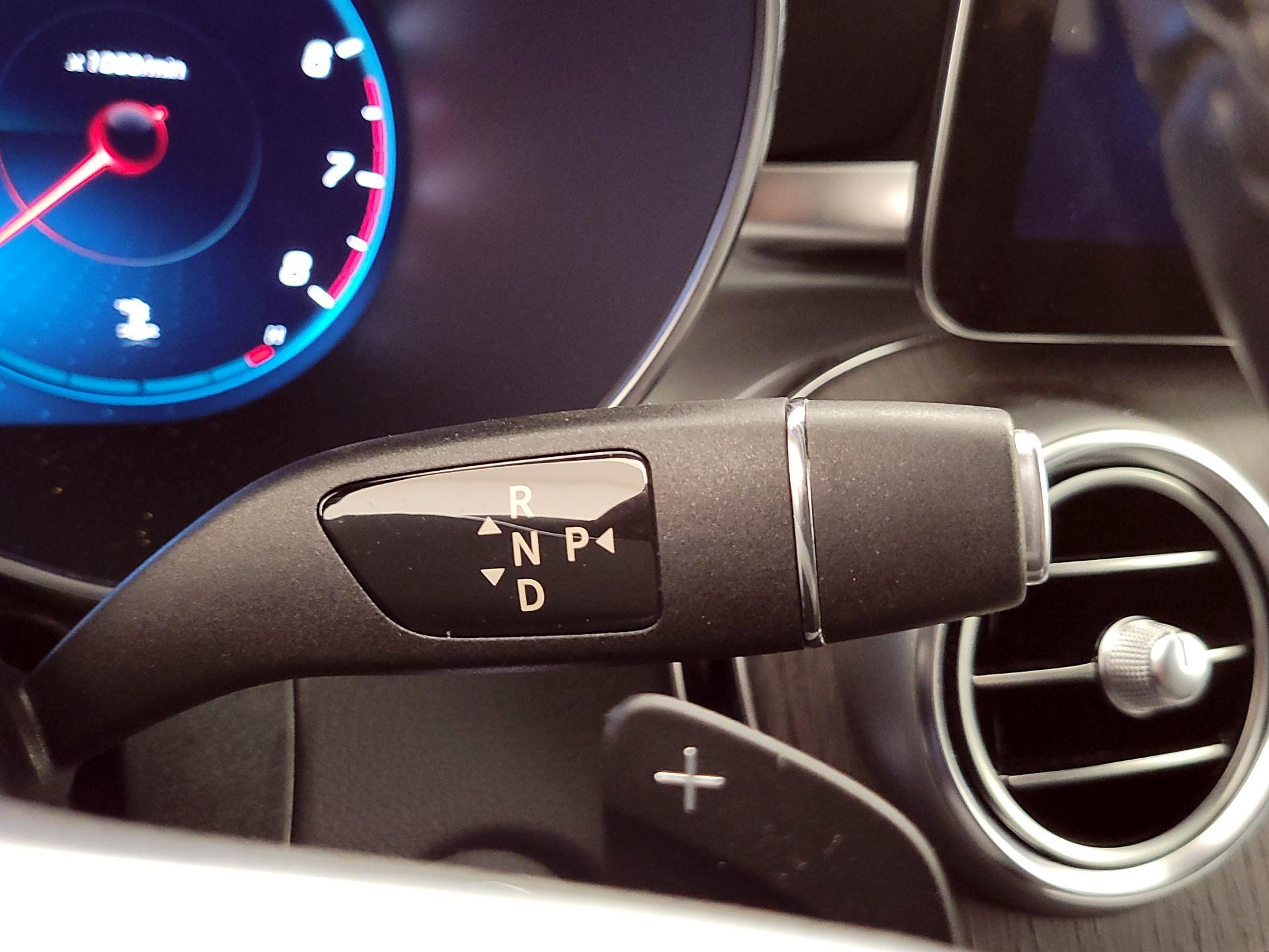 Thumbnail: 2022 Mercedes-Benz GLC - 17