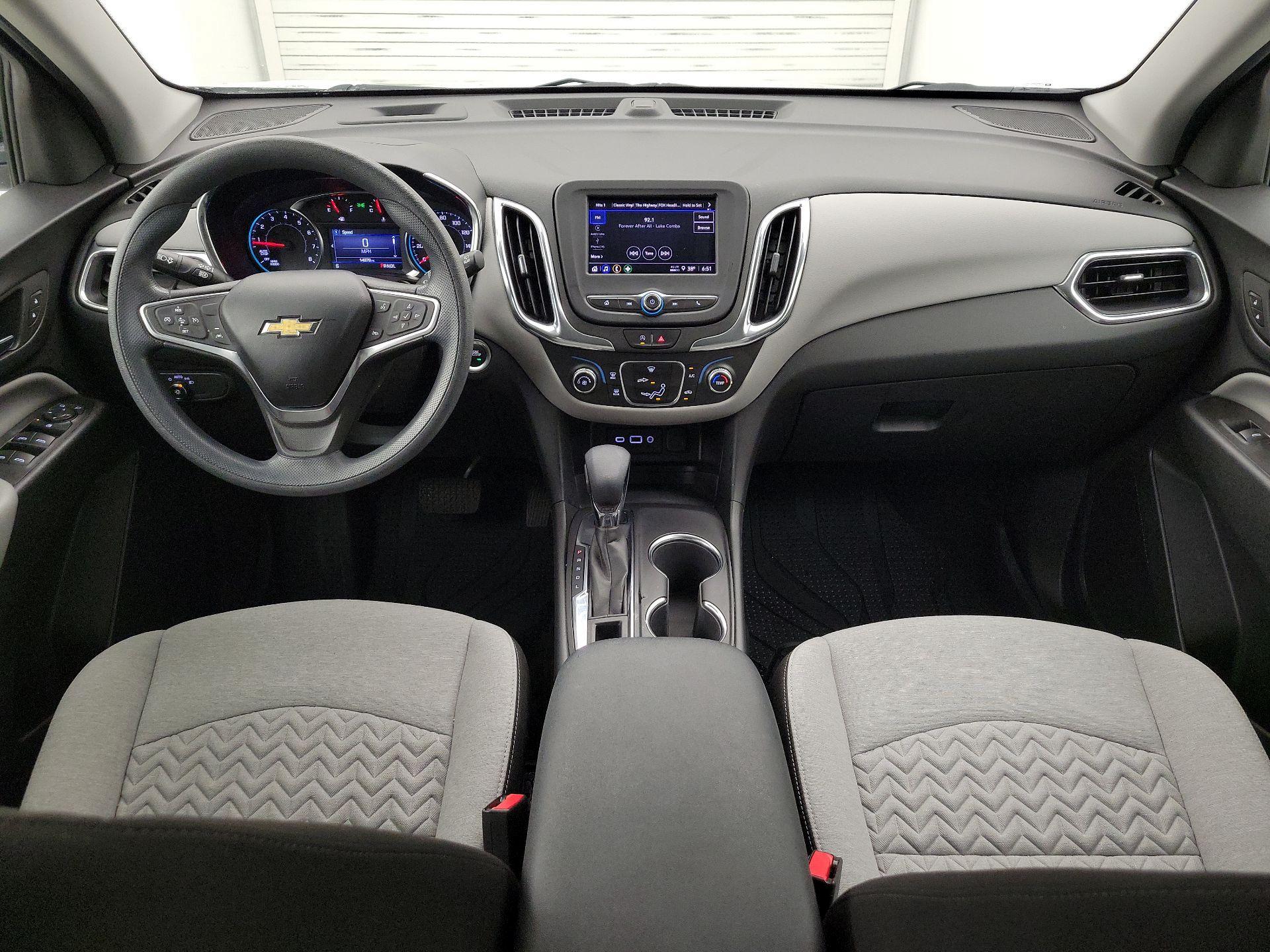 Thumbnail: 2022 Chevrolet Equinox - 9