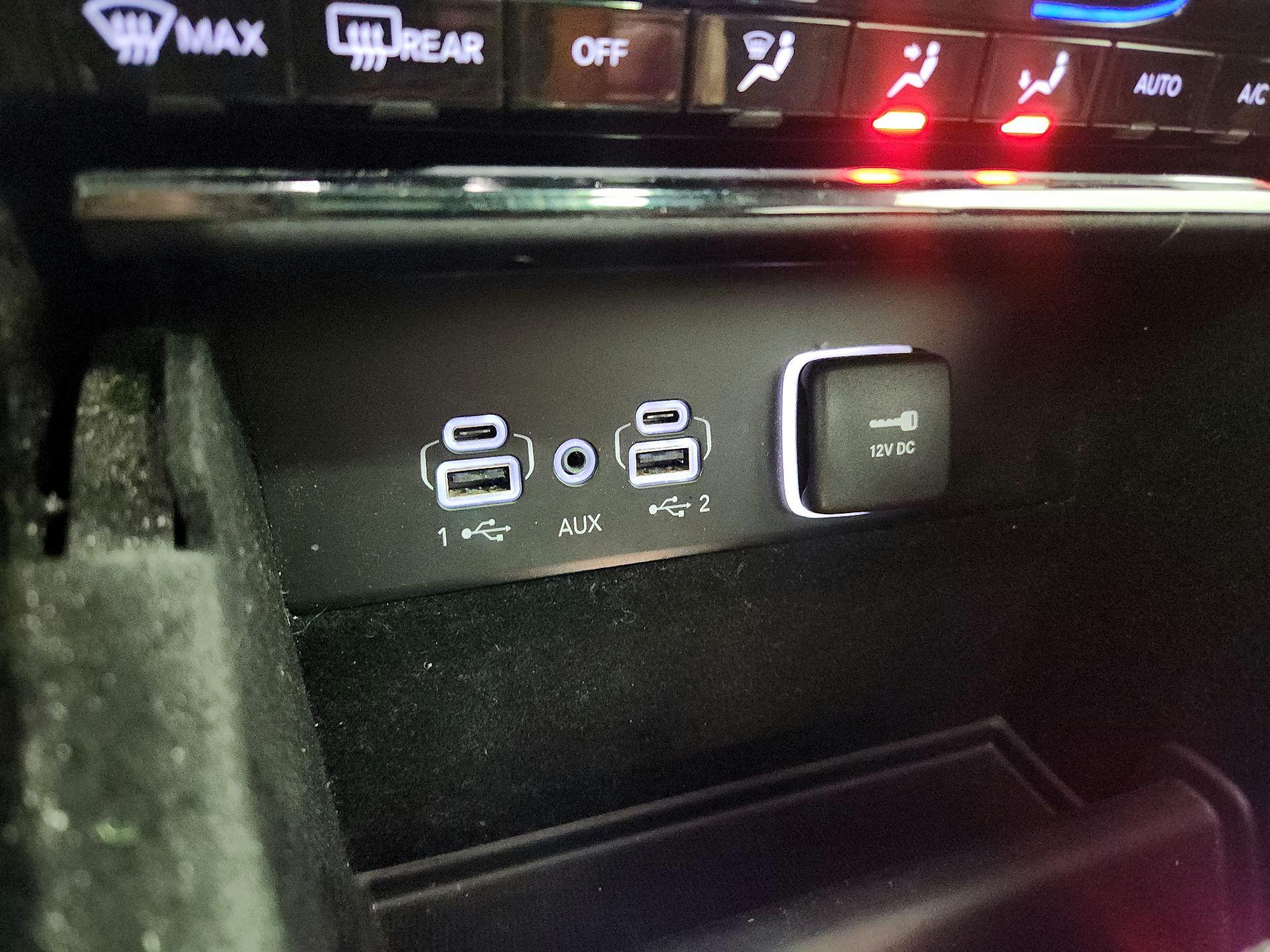 Thumbnail: 2022 Jeep Grand Cherokee - 19