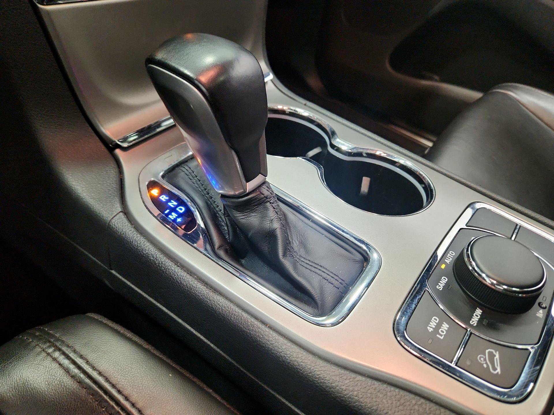 Thumbnail: 2022 Jeep Grand Cherokee - 18