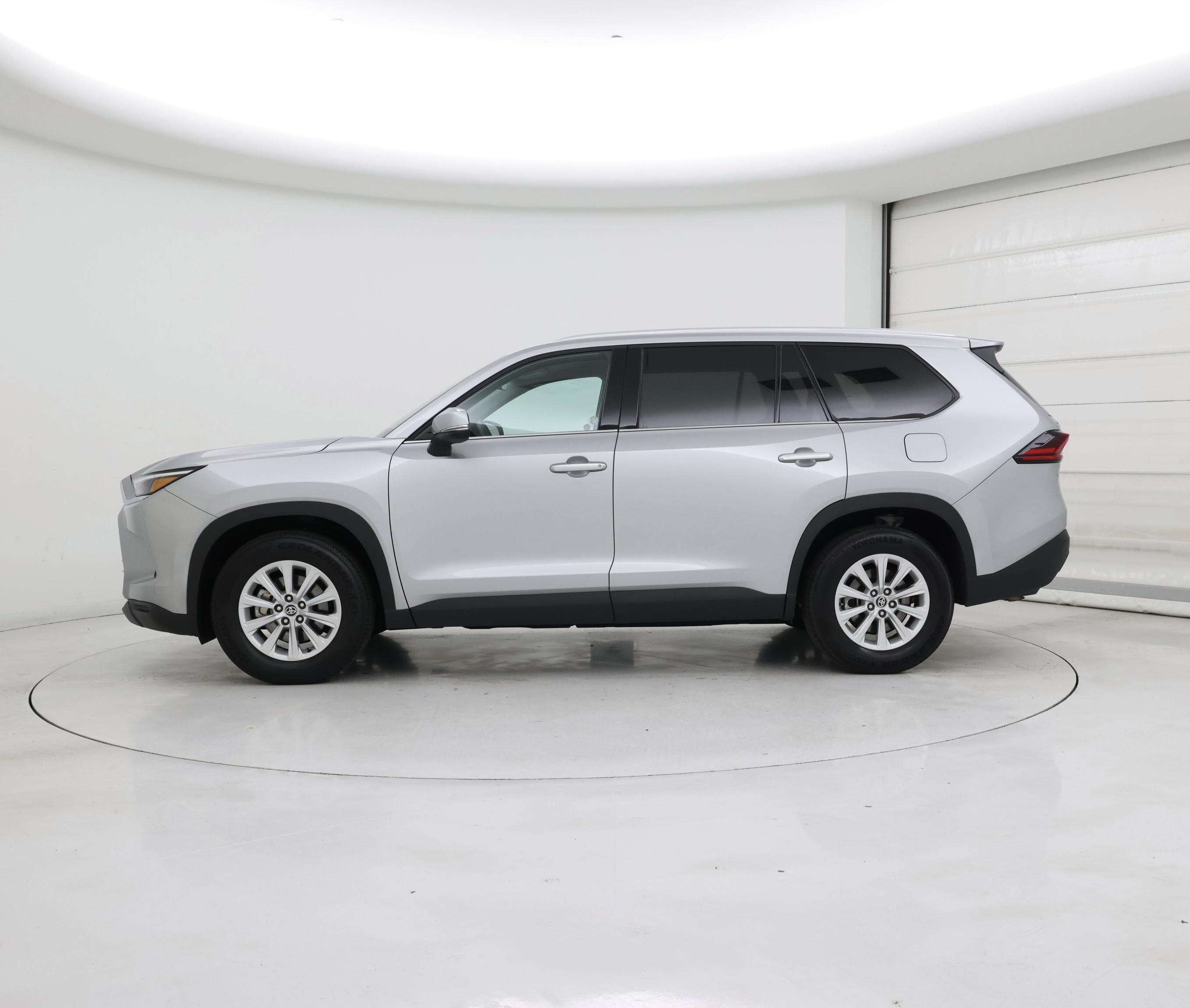 Thumbnail: 2025 Toyota Grand Highlander - 3