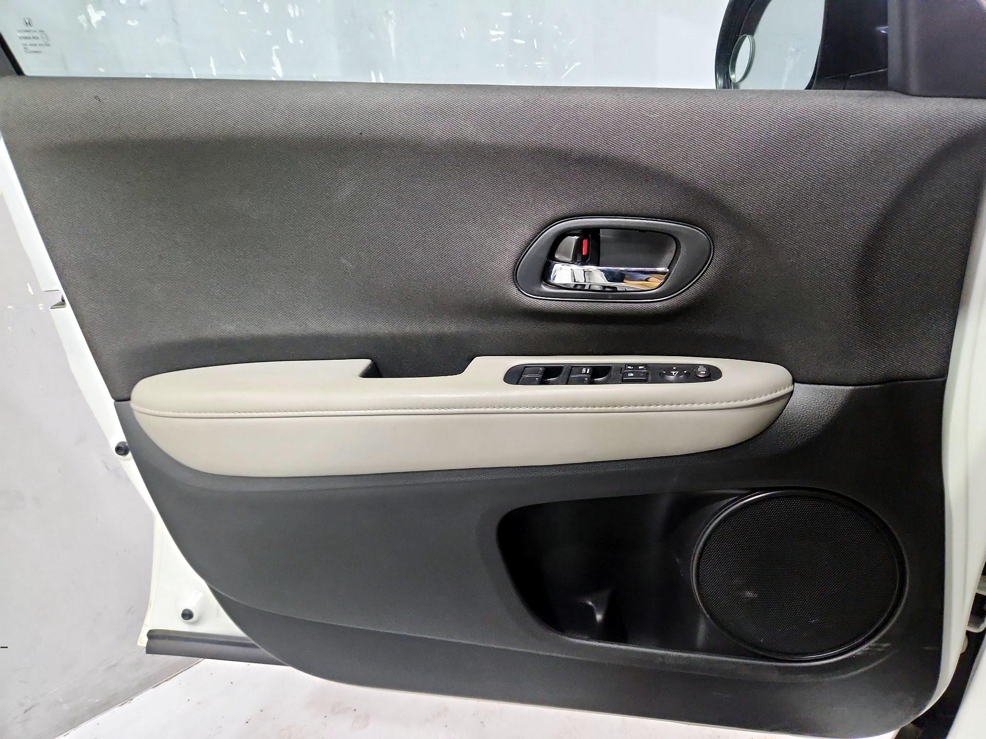 Thumbnail: 2022 Honda HR-V - 12