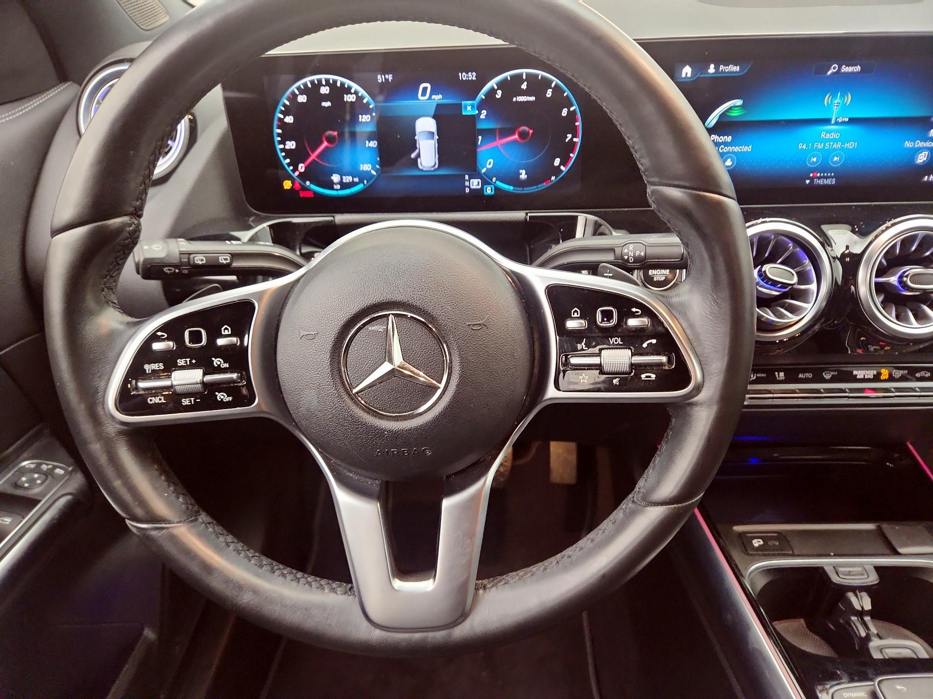 Thumbnail: 2022 Mercedes-Benz GLA - 10