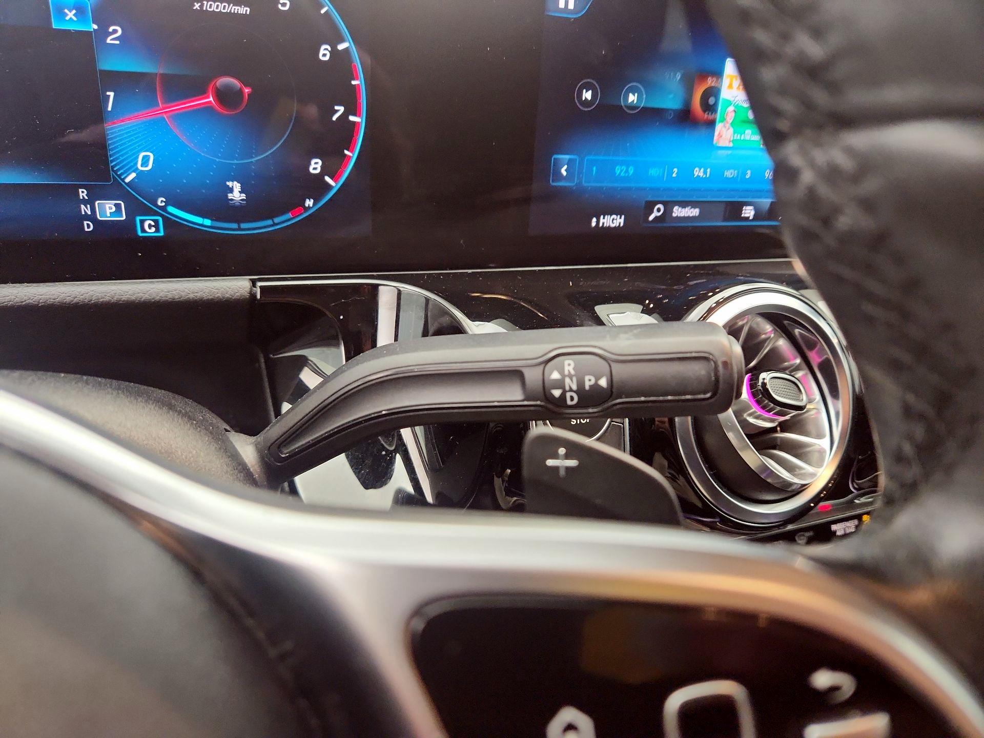 Thumbnail: 2022 Mercedes-Benz GLA - 17