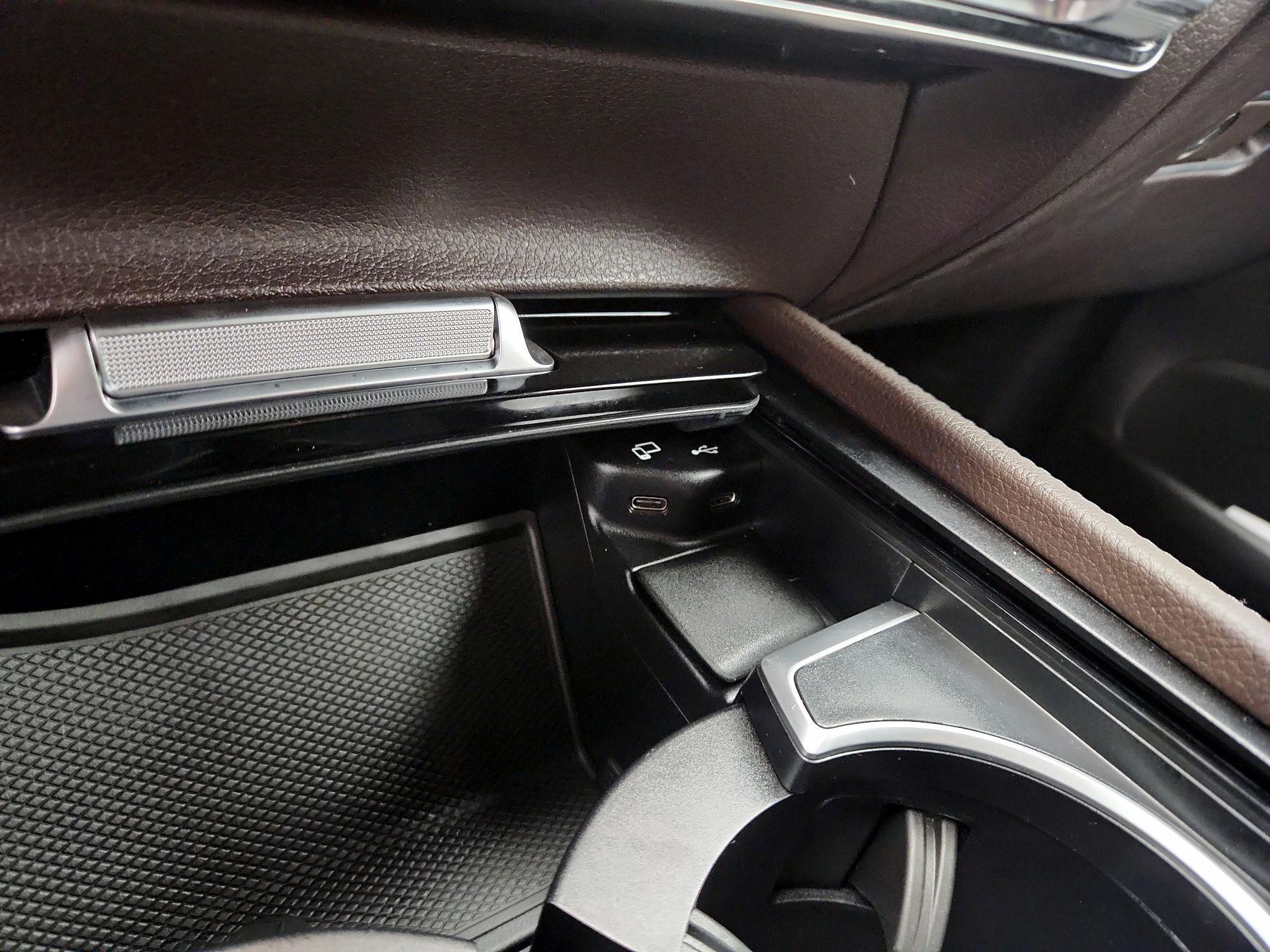 Thumbnail: 2022 Mercedes-Benz GLE - 19