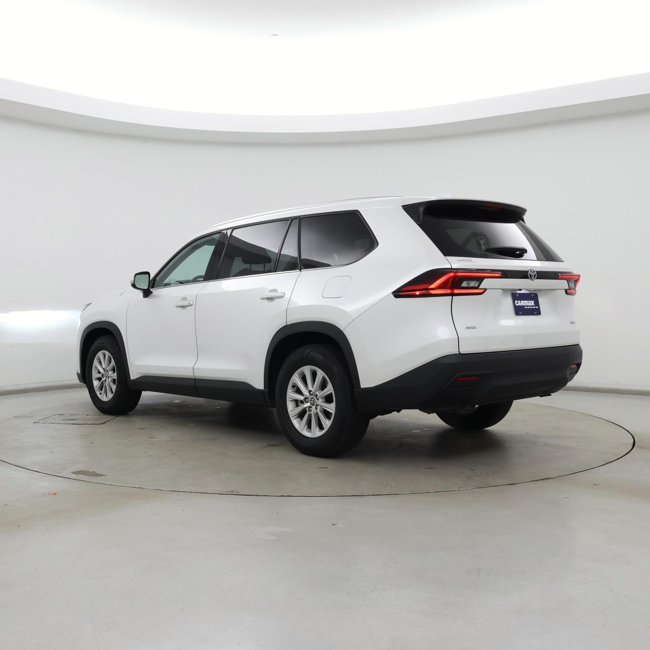 Thumbnail: 2025 Toyota Grand Highlander - 2