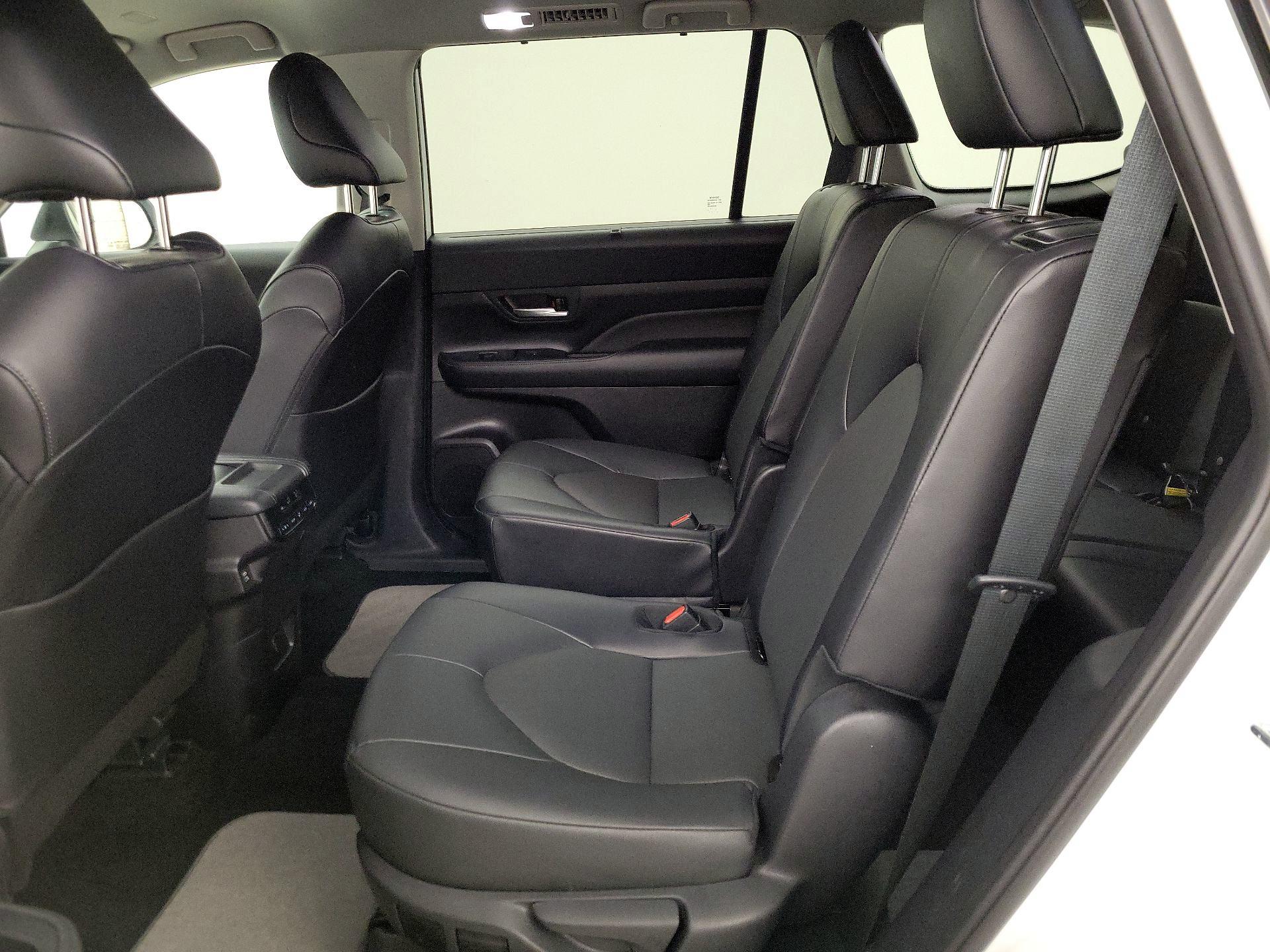 Thumbnail: 2025 Toyota Grand Highlander - 20