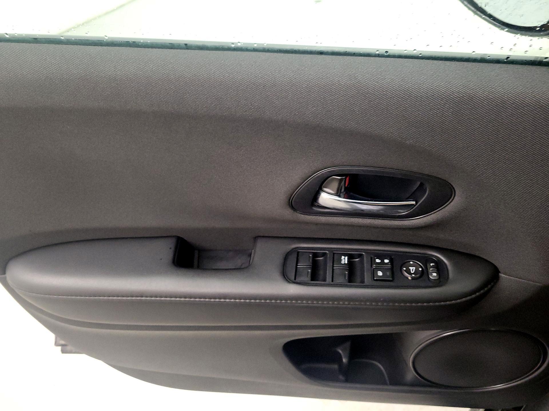 Thumbnail: 2022 Honda HR-V - 12