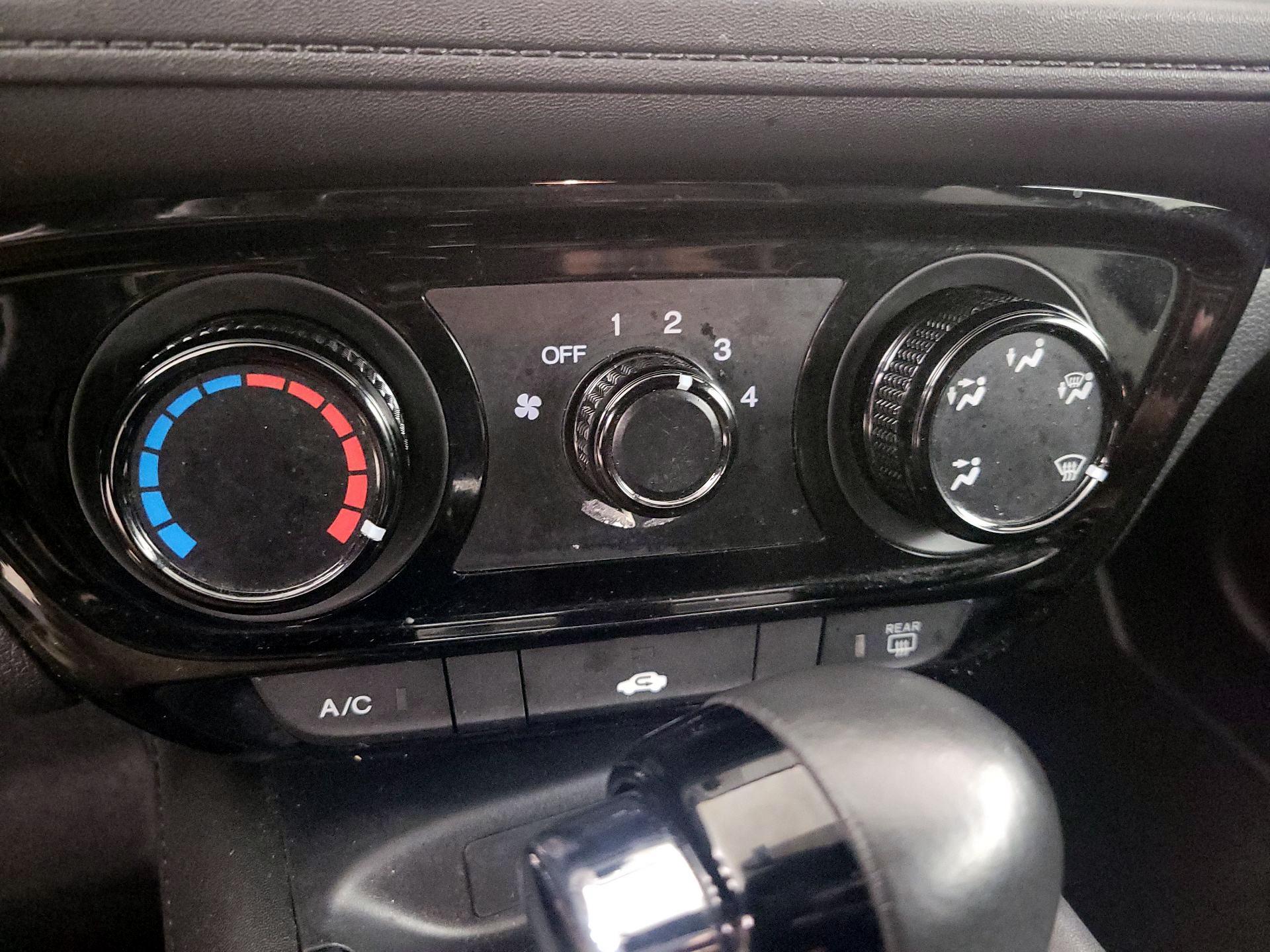 Thumbnail: 2022 Honda HR-V - 16