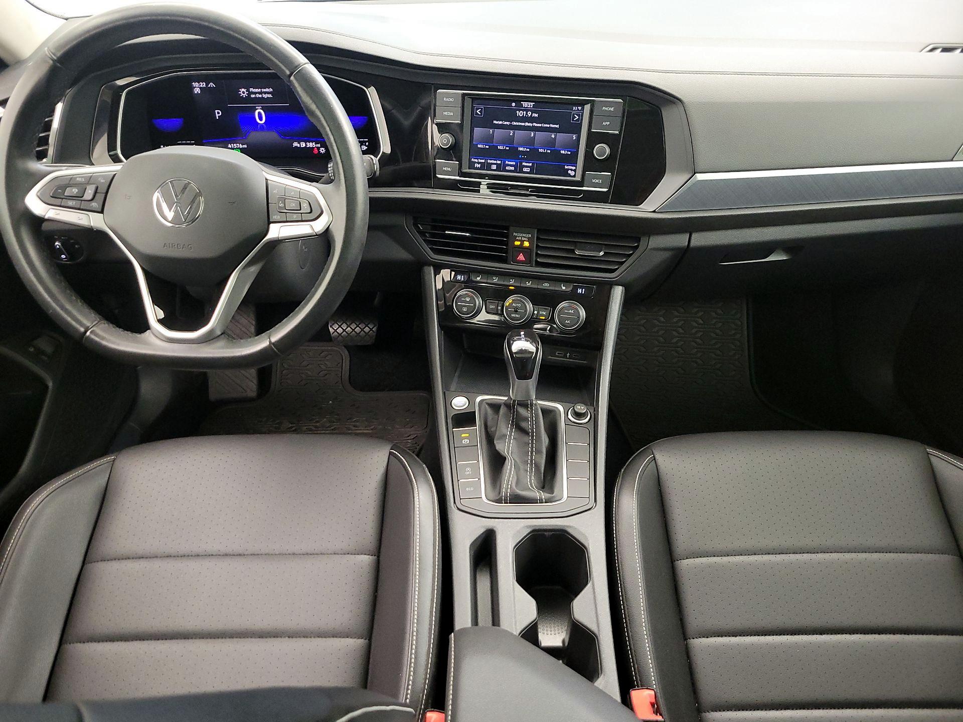 Thumbnail: 2022 Volkswagen Jetta - 9