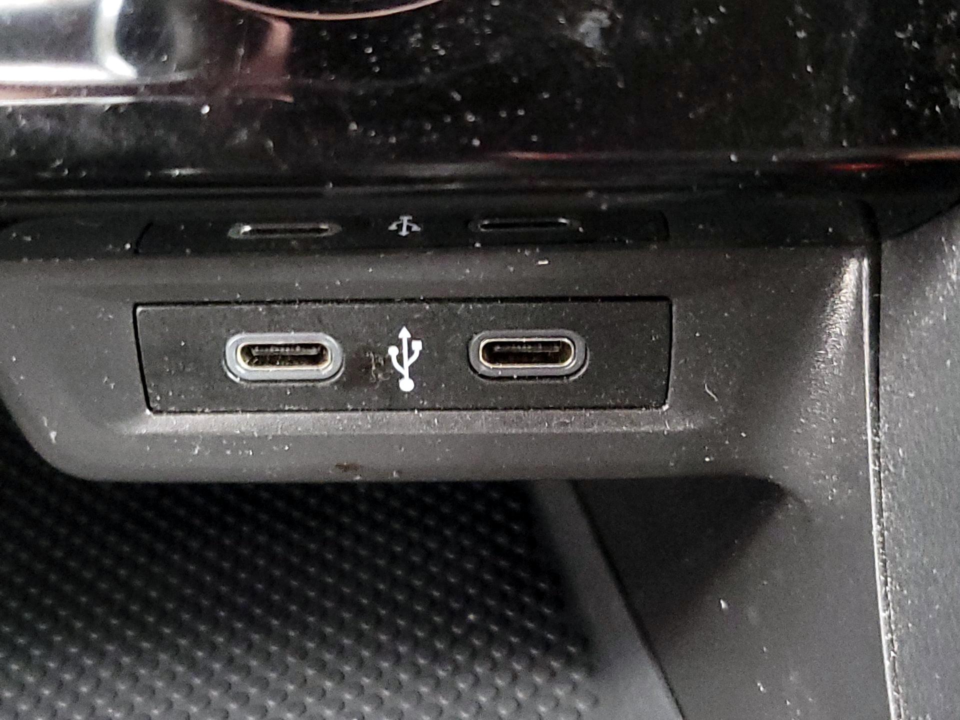 Thumbnail: 2022 Volkswagen Jetta - 18