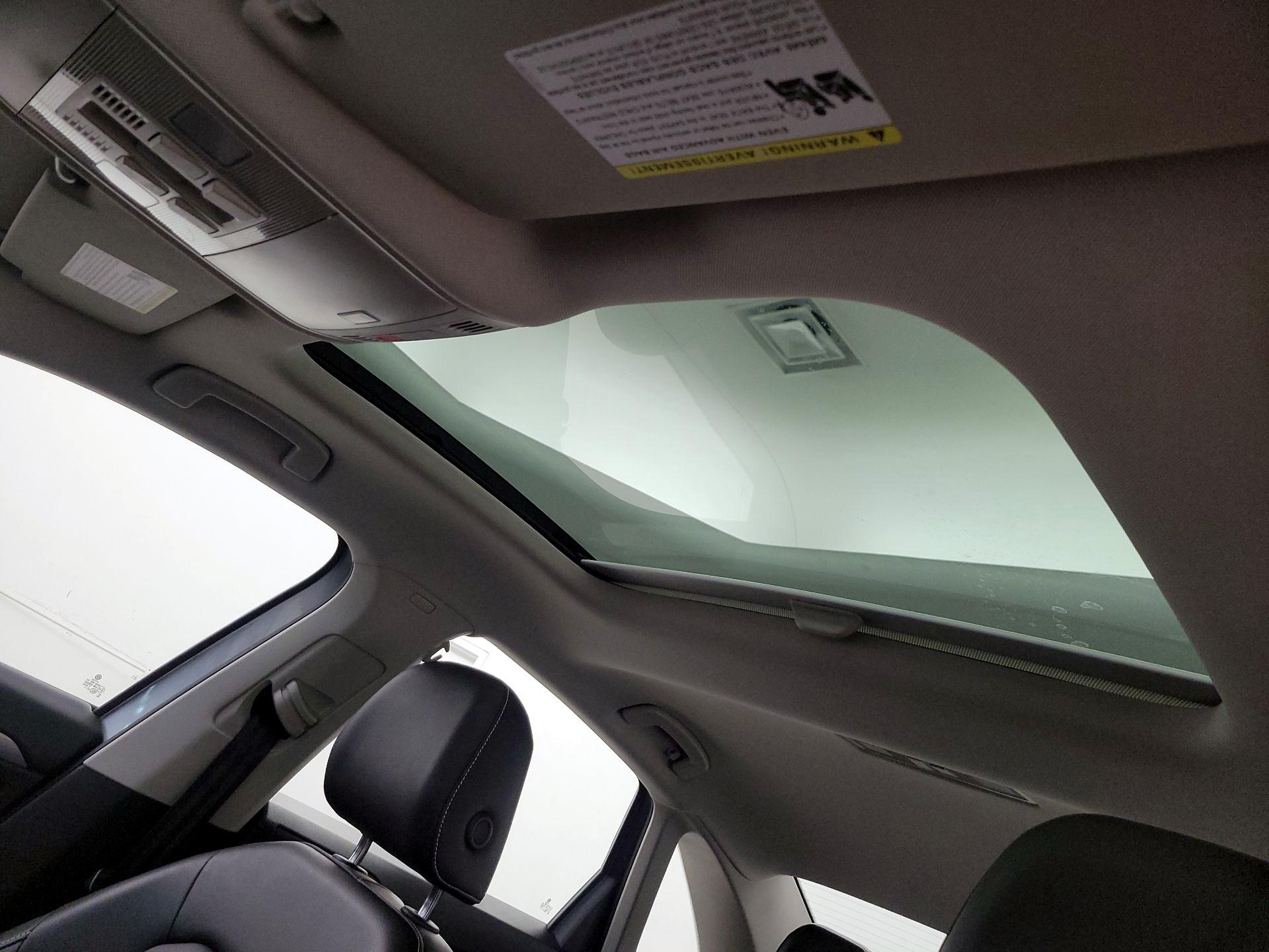 Thumbnail: 2022 Volkswagen Jetta - 19