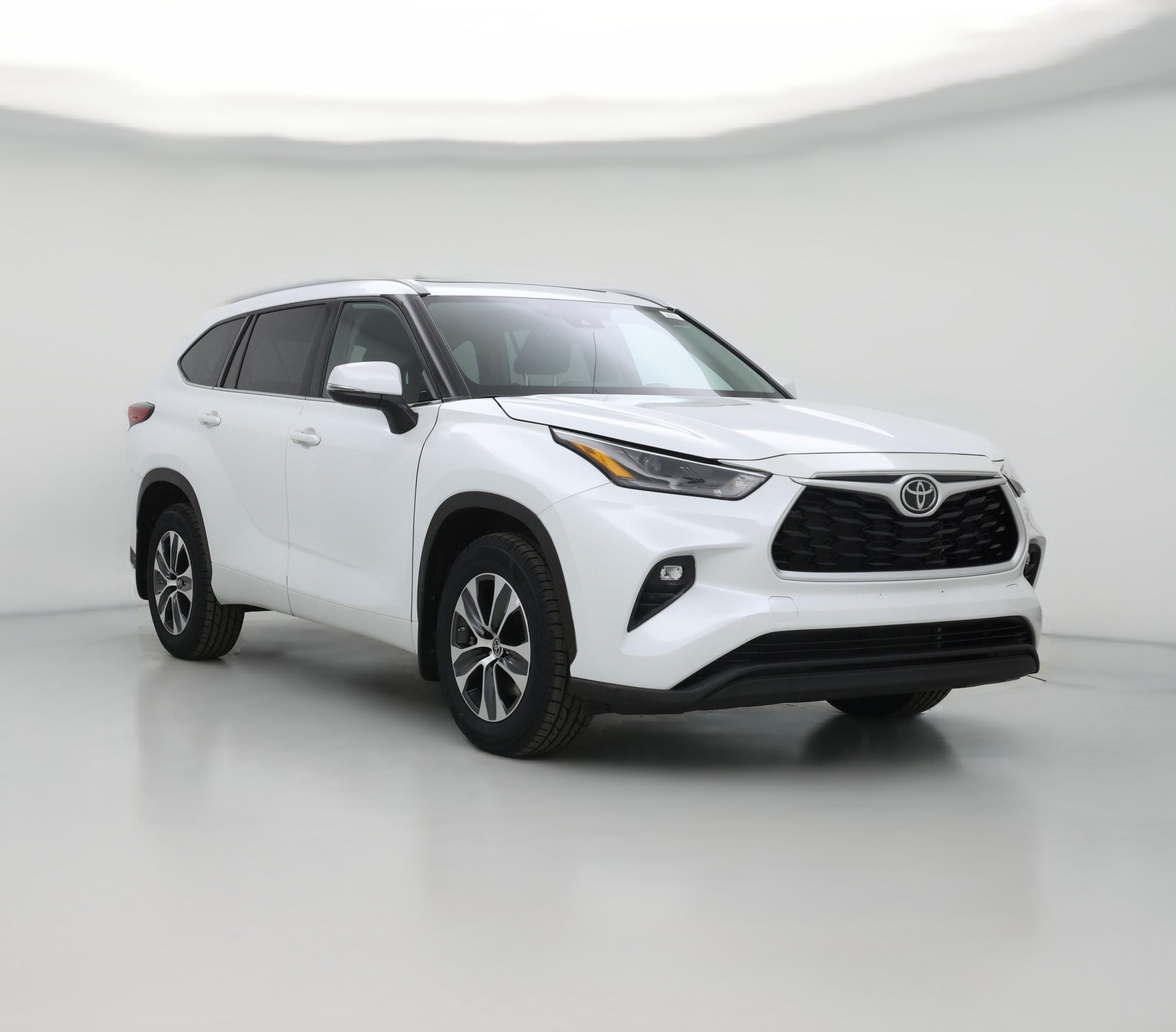 Thumbnail: 2022 Toyota Highlander - 1