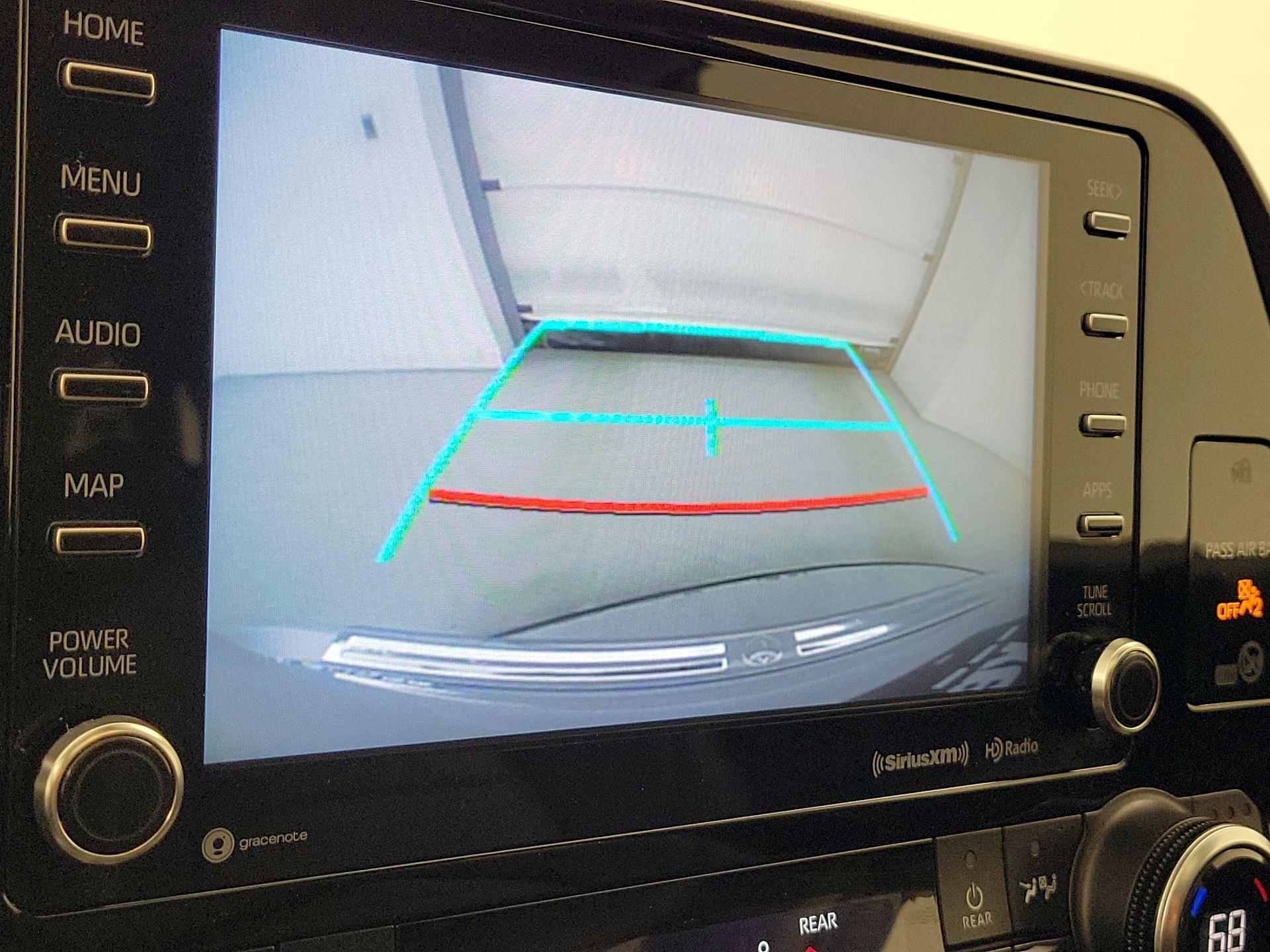 Thumbnail: 2022 Toyota Highlander - 14