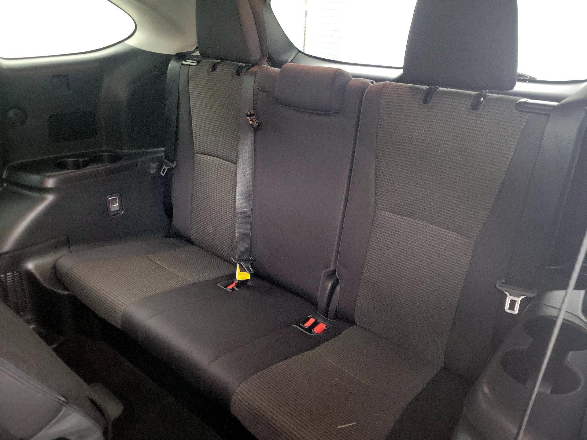 Thumbnail: 2022 Toyota Highlander - 20