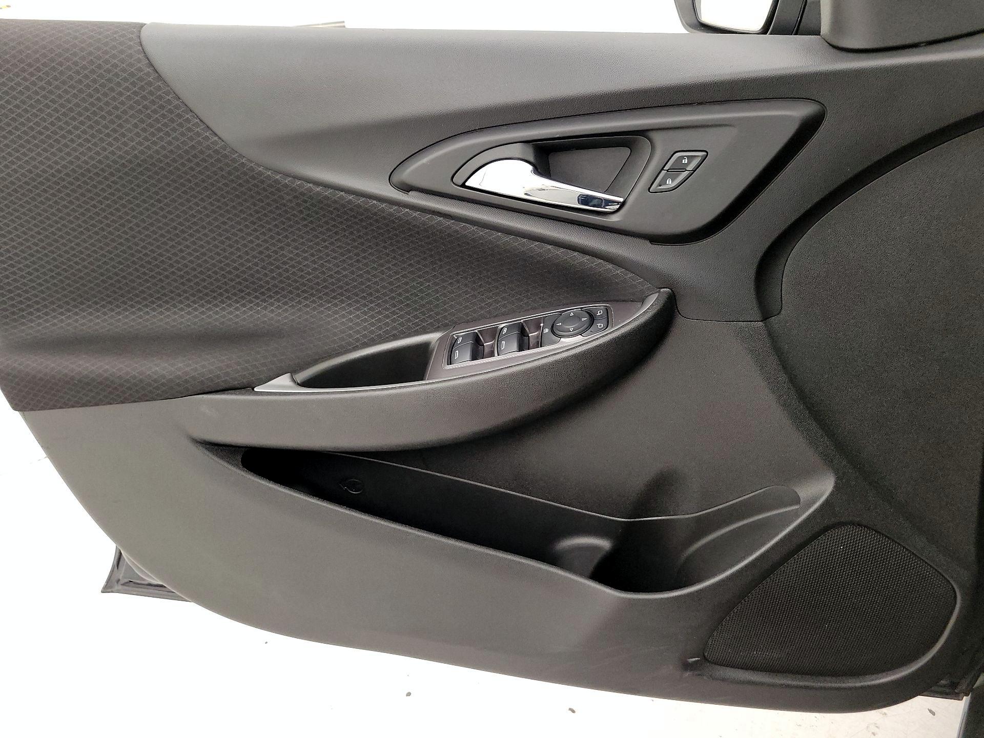 Thumbnail: 2023 Chevrolet Malibu - 12