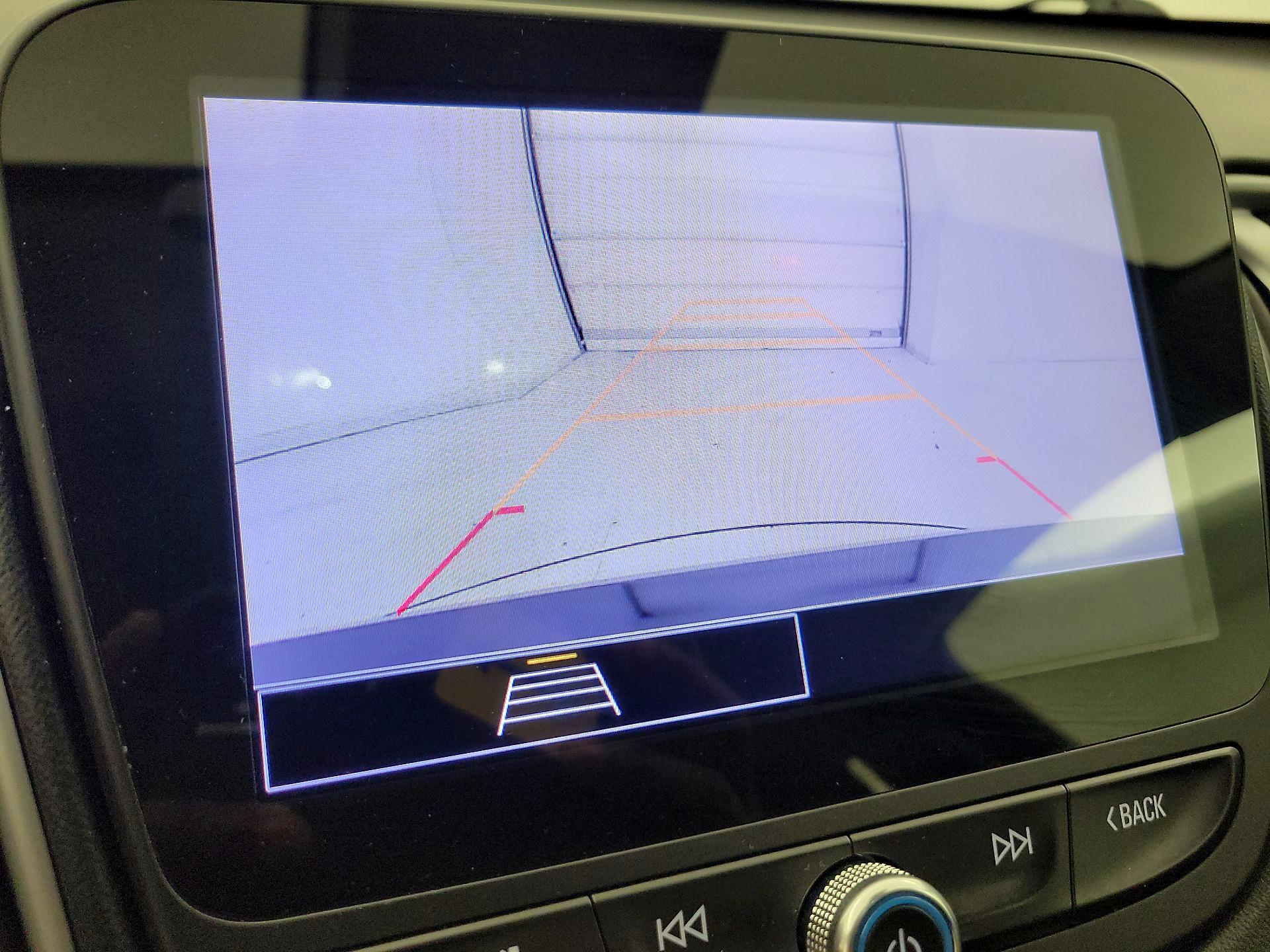 Thumbnail: 2023 Chevrolet Malibu - 14