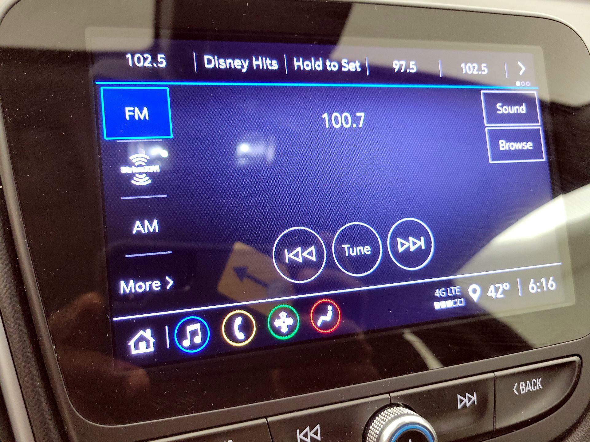 Thumbnail: 2023 Chevrolet Malibu - 15