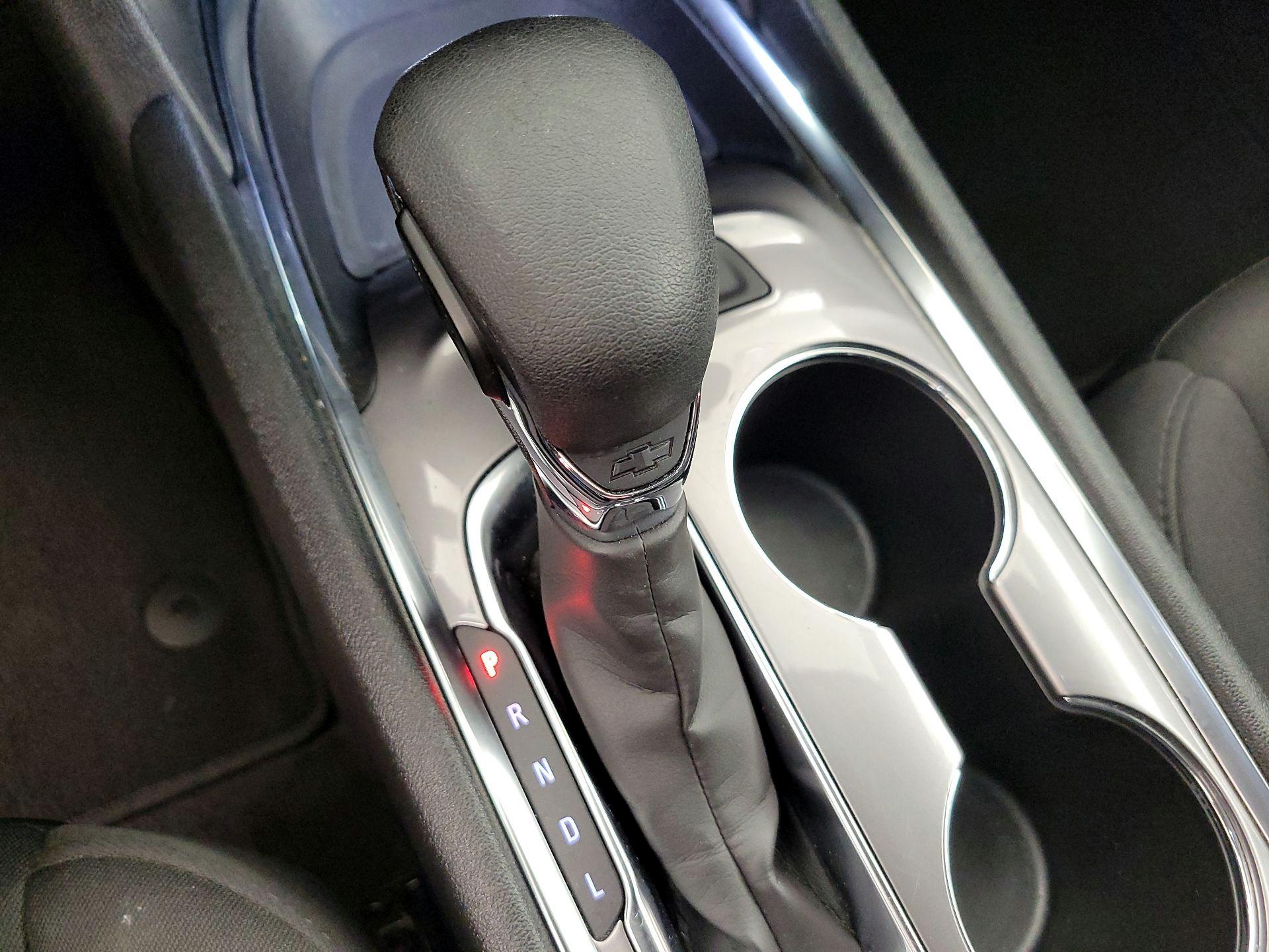 Thumbnail: 2023 Chevrolet Malibu - 17