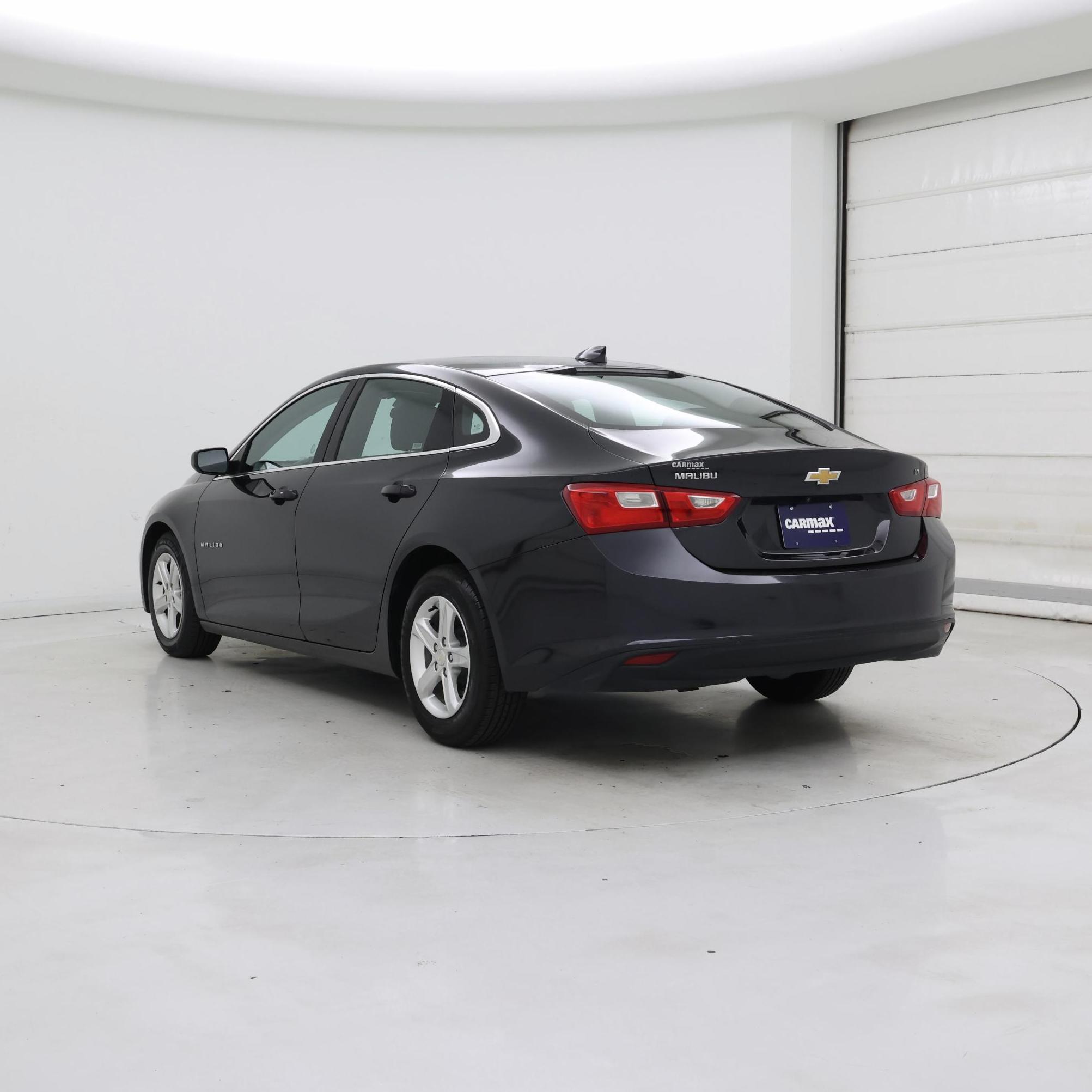 Thumbnail: 2023 Chevrolet Malibu - 2