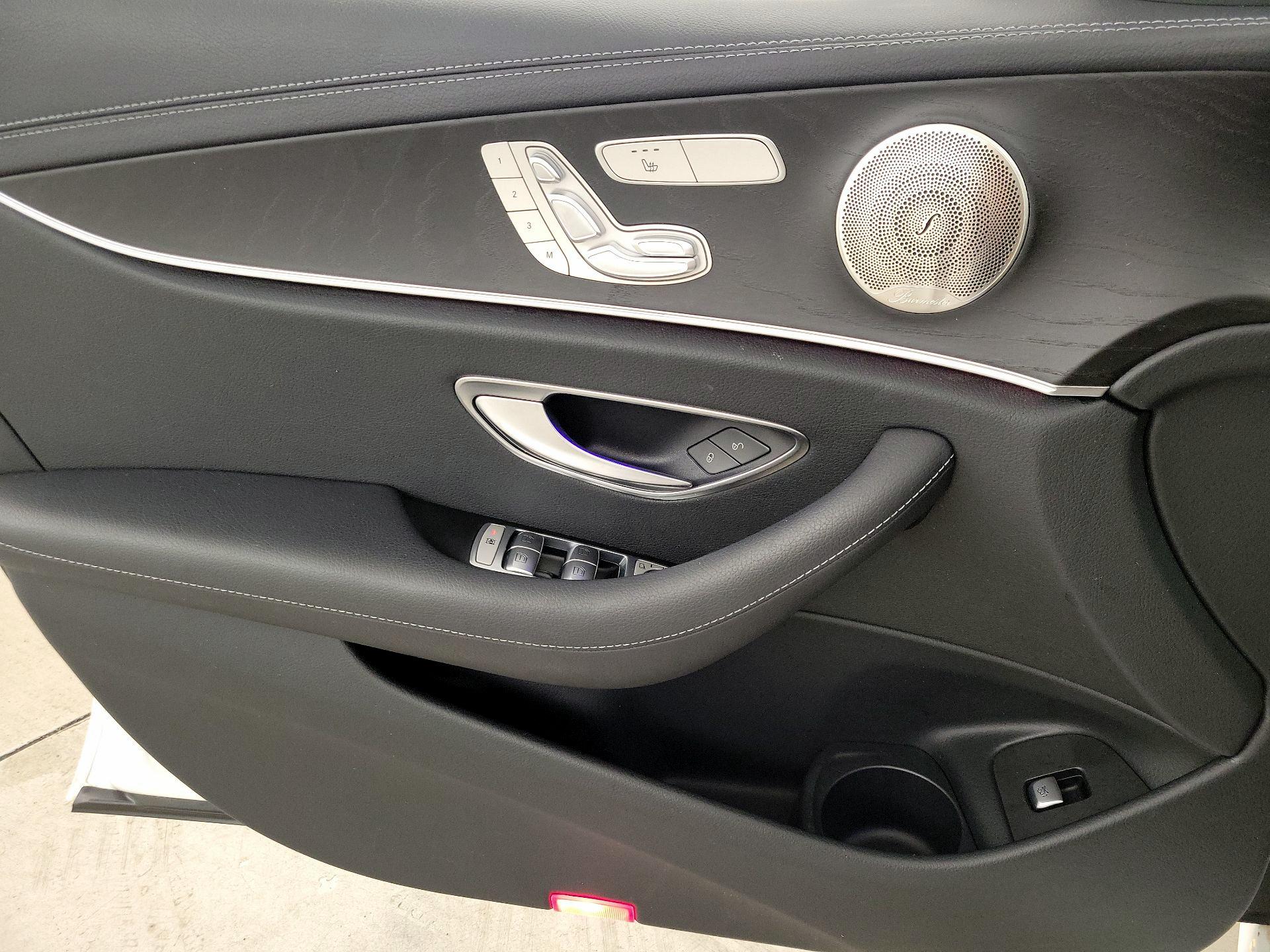 Thumbnail: 2022 Mercedes-Benz E-Class - 12