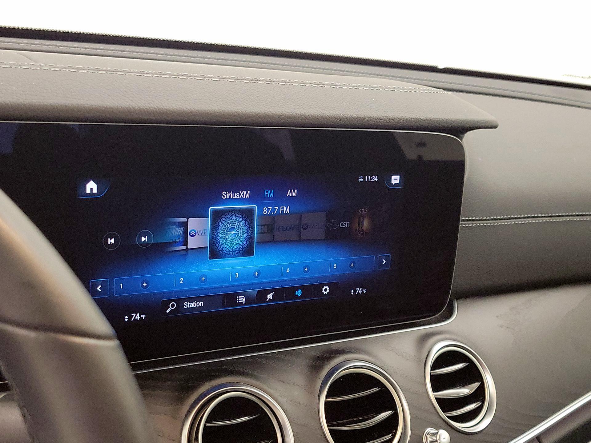 Thumbnail: 2022 Mercedes-Benz E-Class - 16