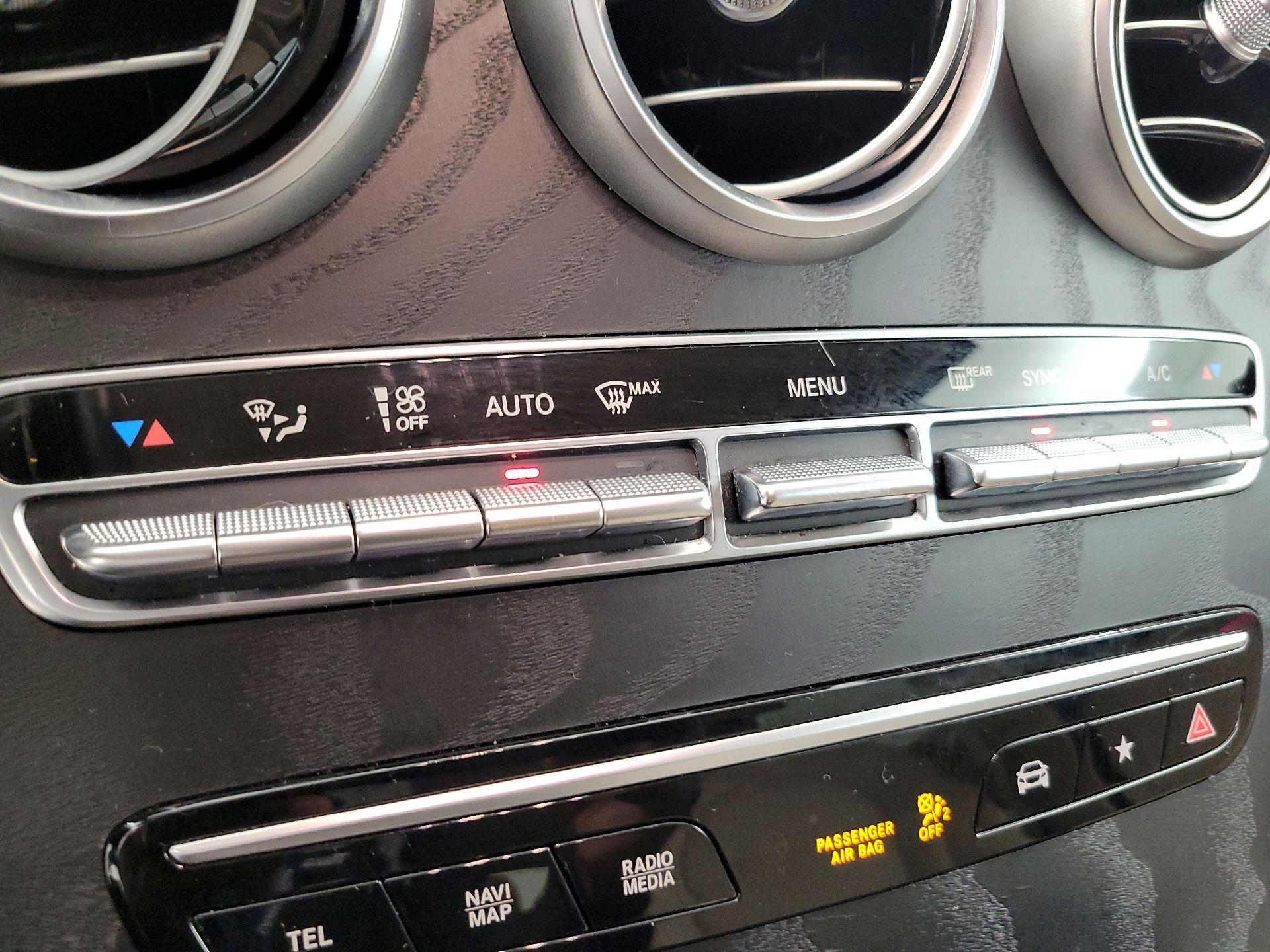 Thumbnail: 2020 Mercedes-Benz GLC - 16