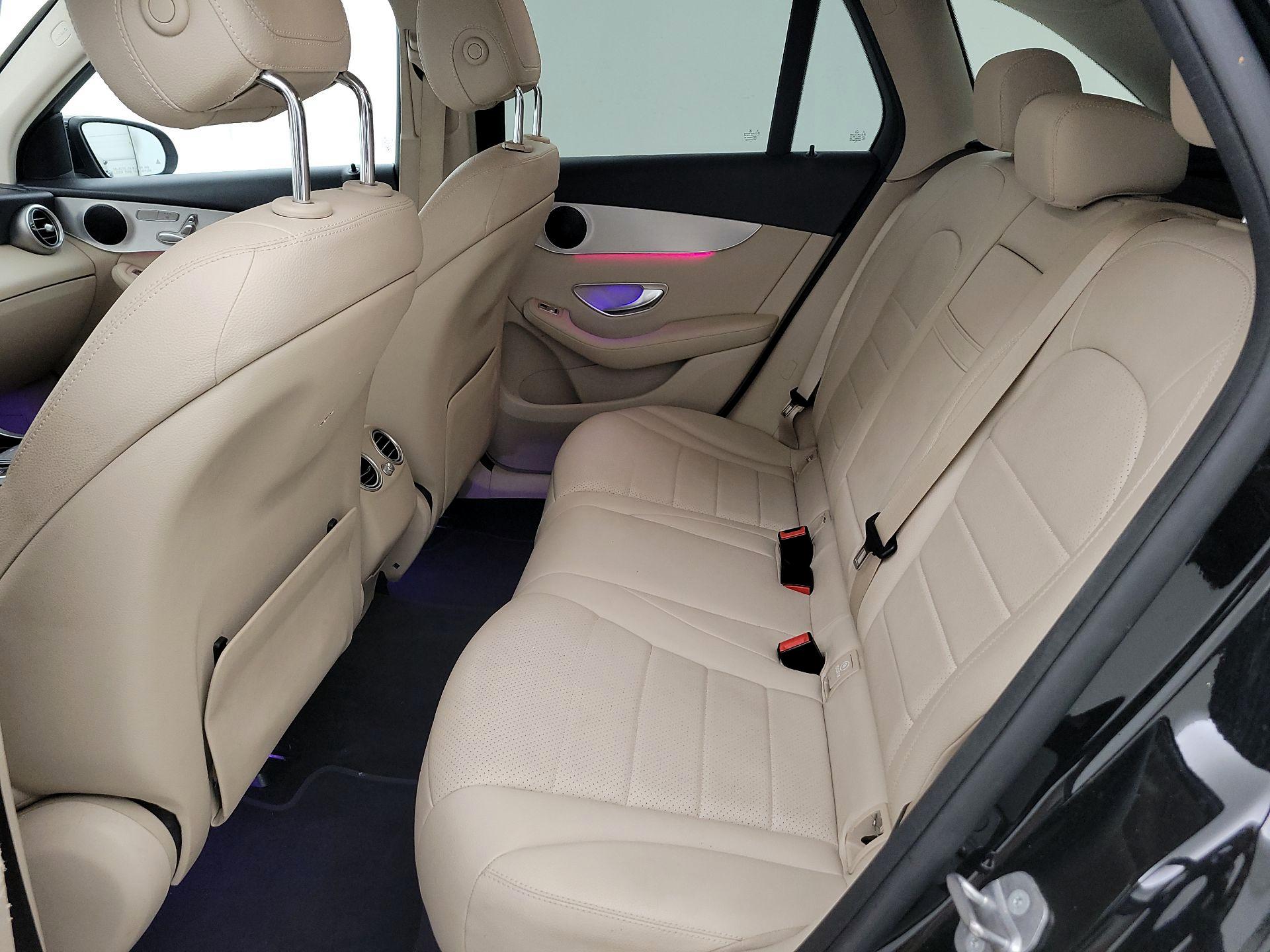 Thumbnail: 2020 Mercedes-Benz GLC - 19