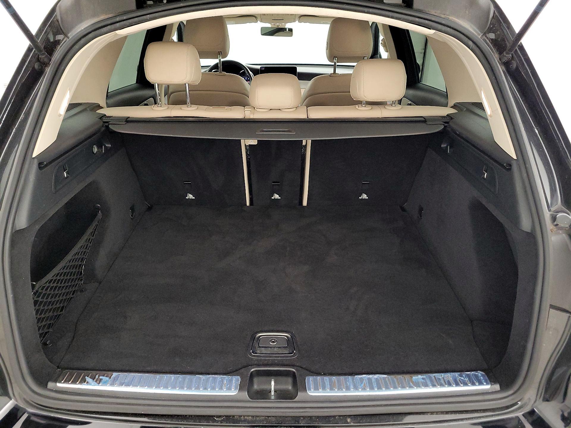 Thumbnail: 2020 Mercedes-Benz GLC - 20