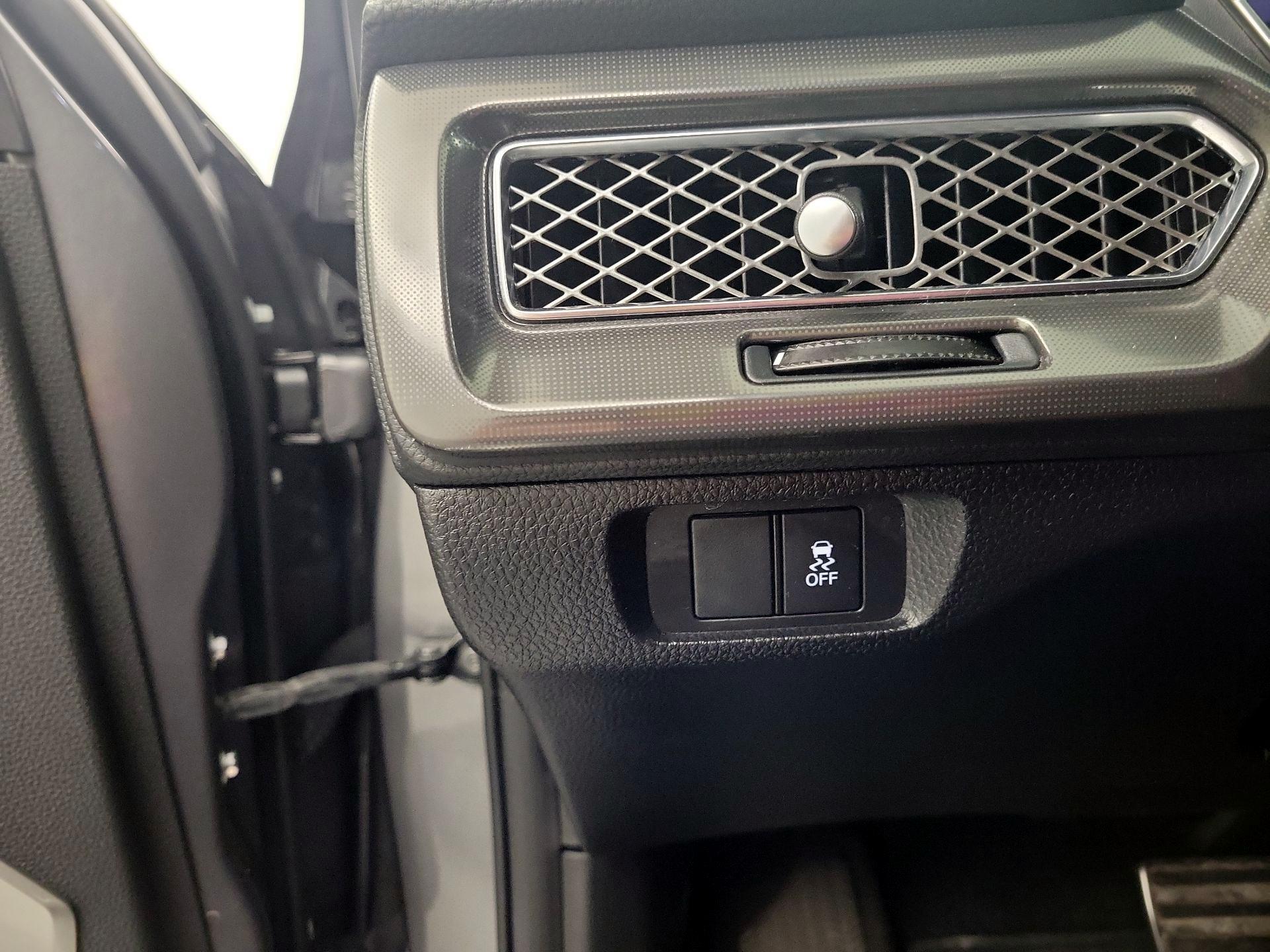 Thumbnail: 2023 Acura Integra - 11